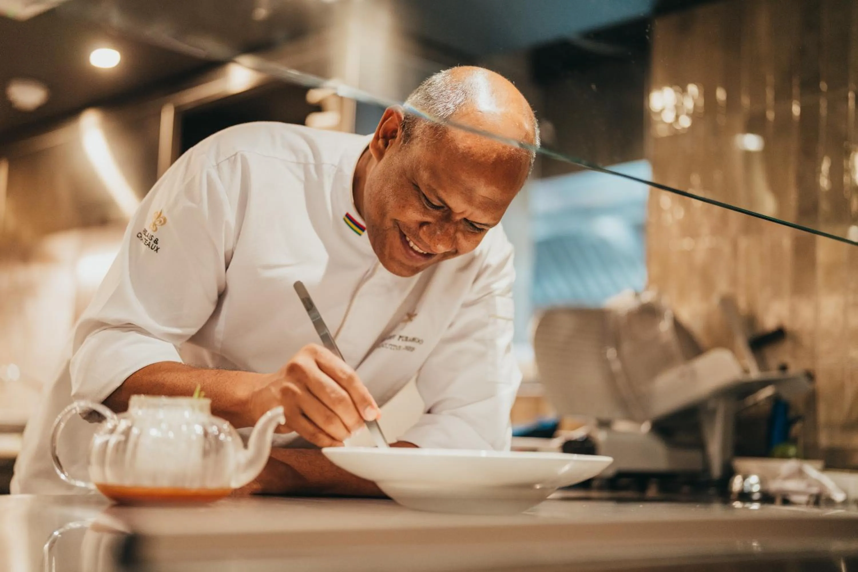 kitchen in La Maison 20 Degrés Sud - Relais & Châteaux