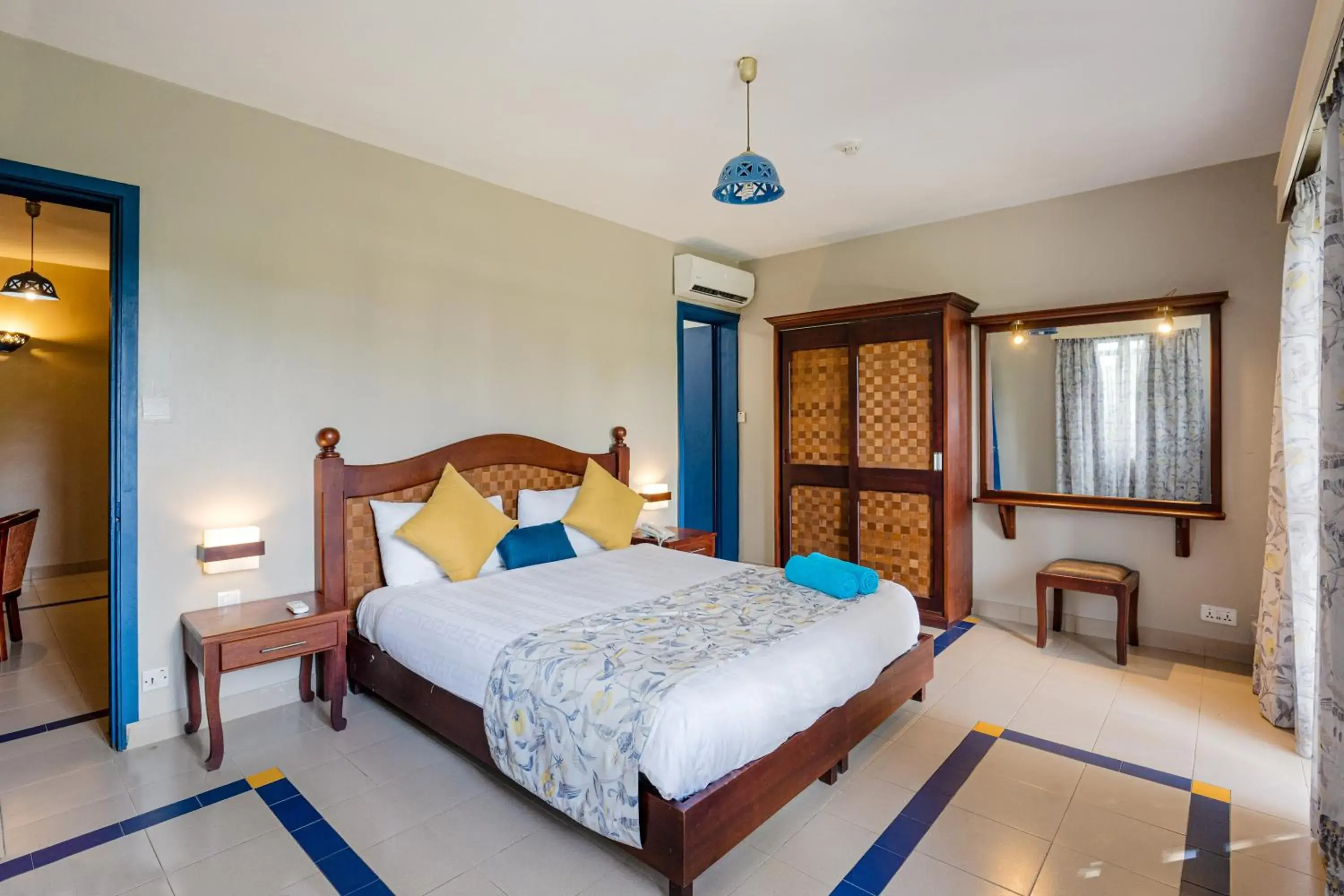 Superior Double Room in Le Grand Bleu Hotel Superior Double Room in Le Grand Bleu Hotel