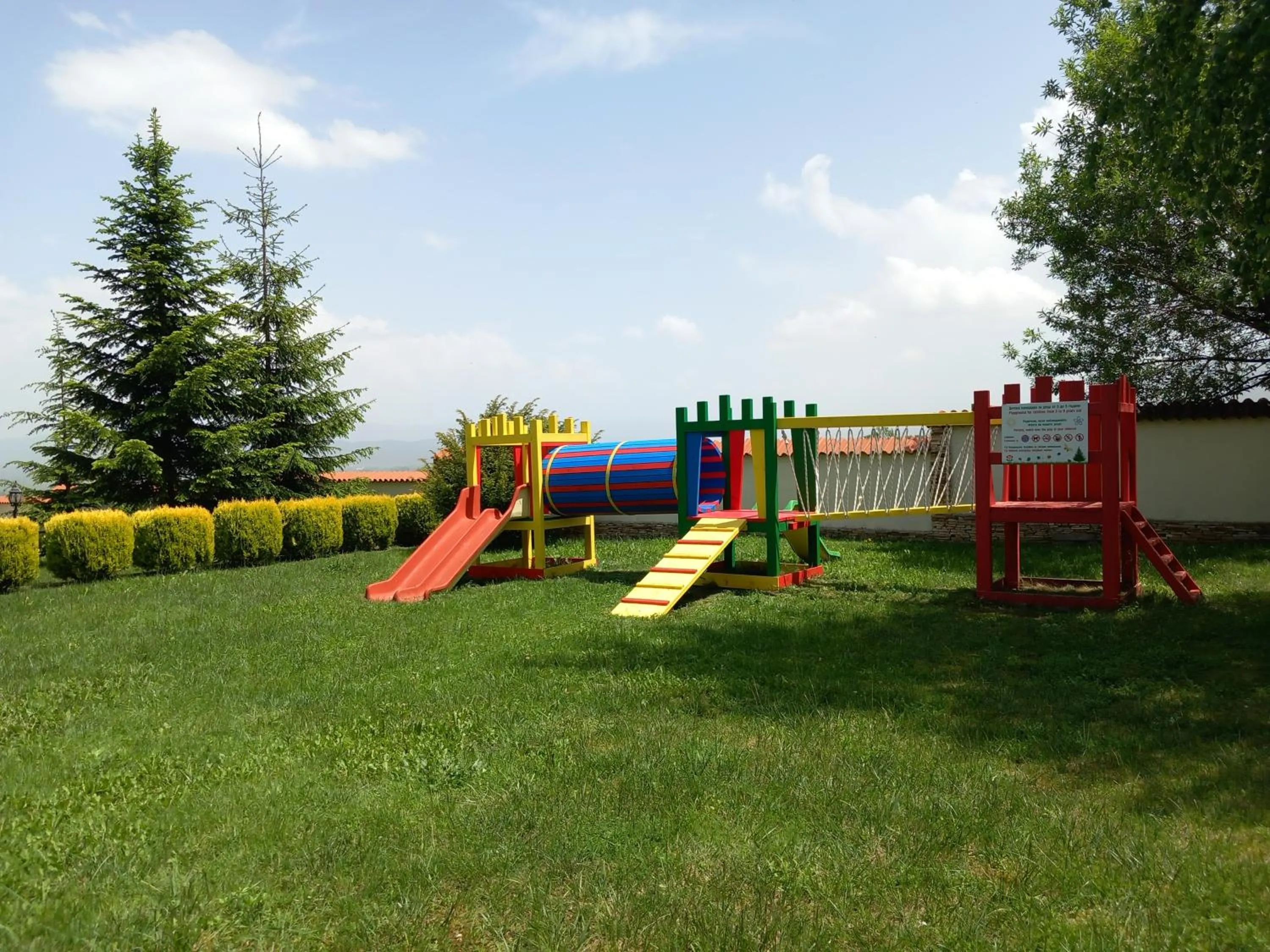 Children play ground in Smartr Green Wood Hotel & Spa