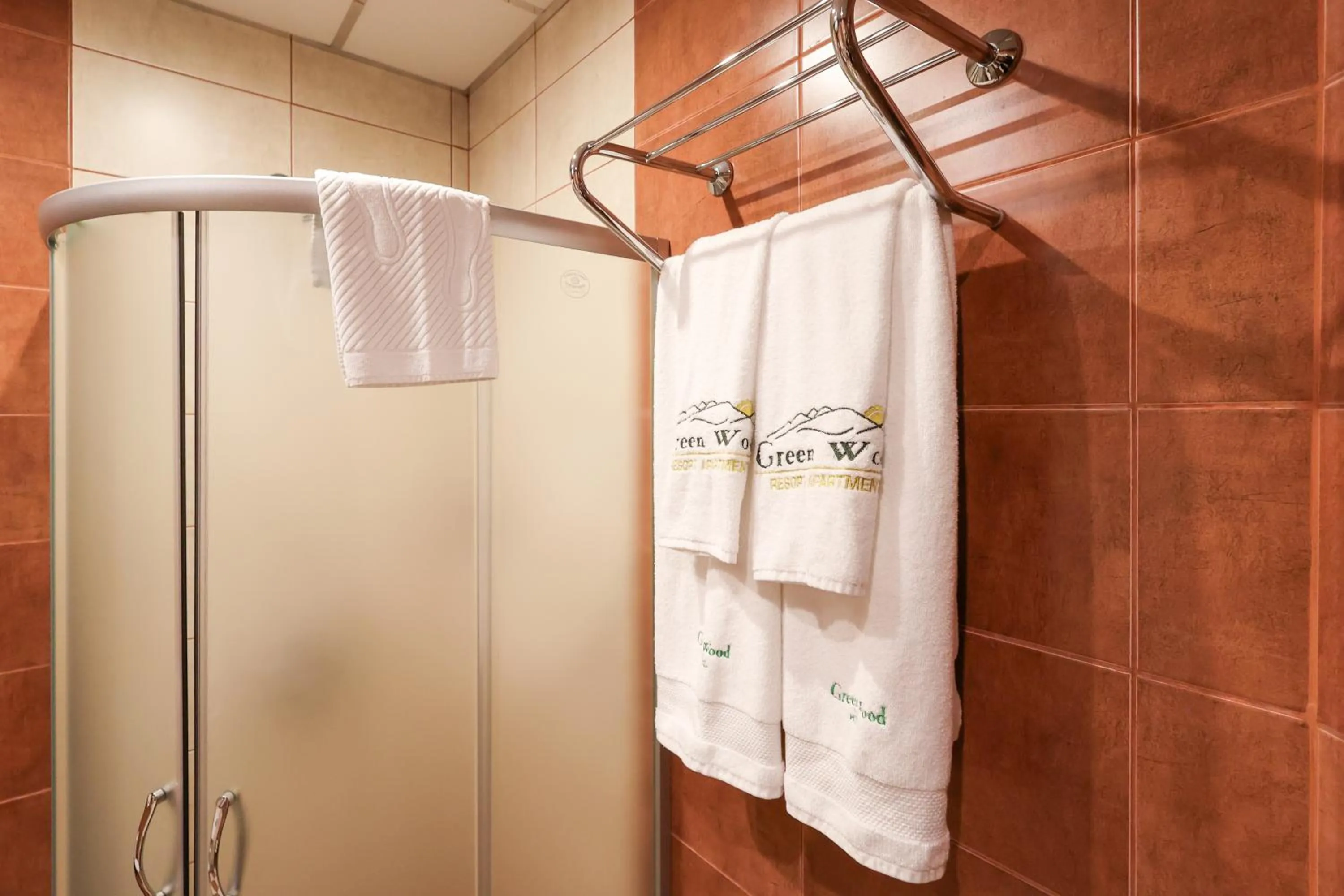 Bathroom in Smartr Green Wood Hotel & Spa