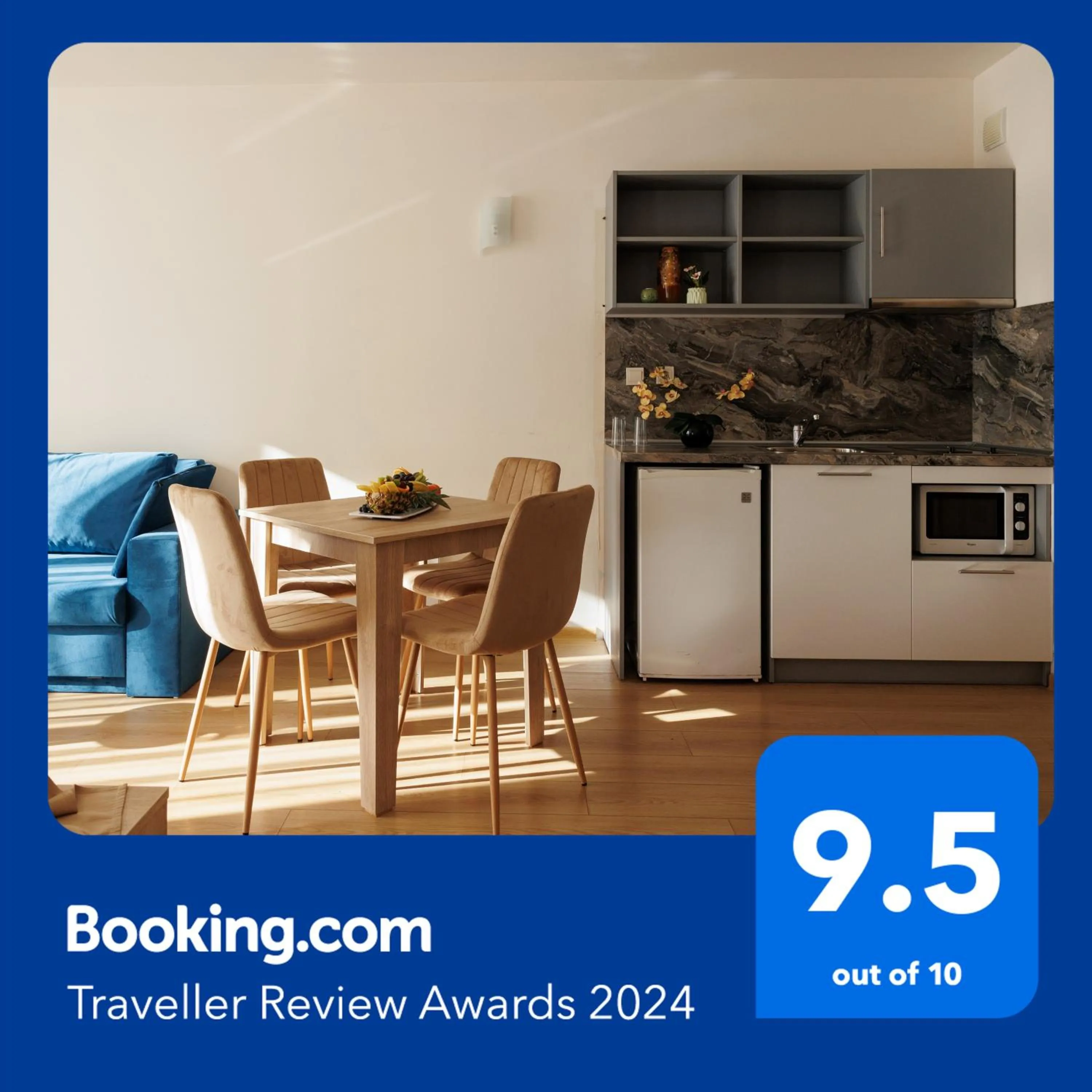 Kitchen or kitchenette in Smartr Green Wood Hotel & Spa