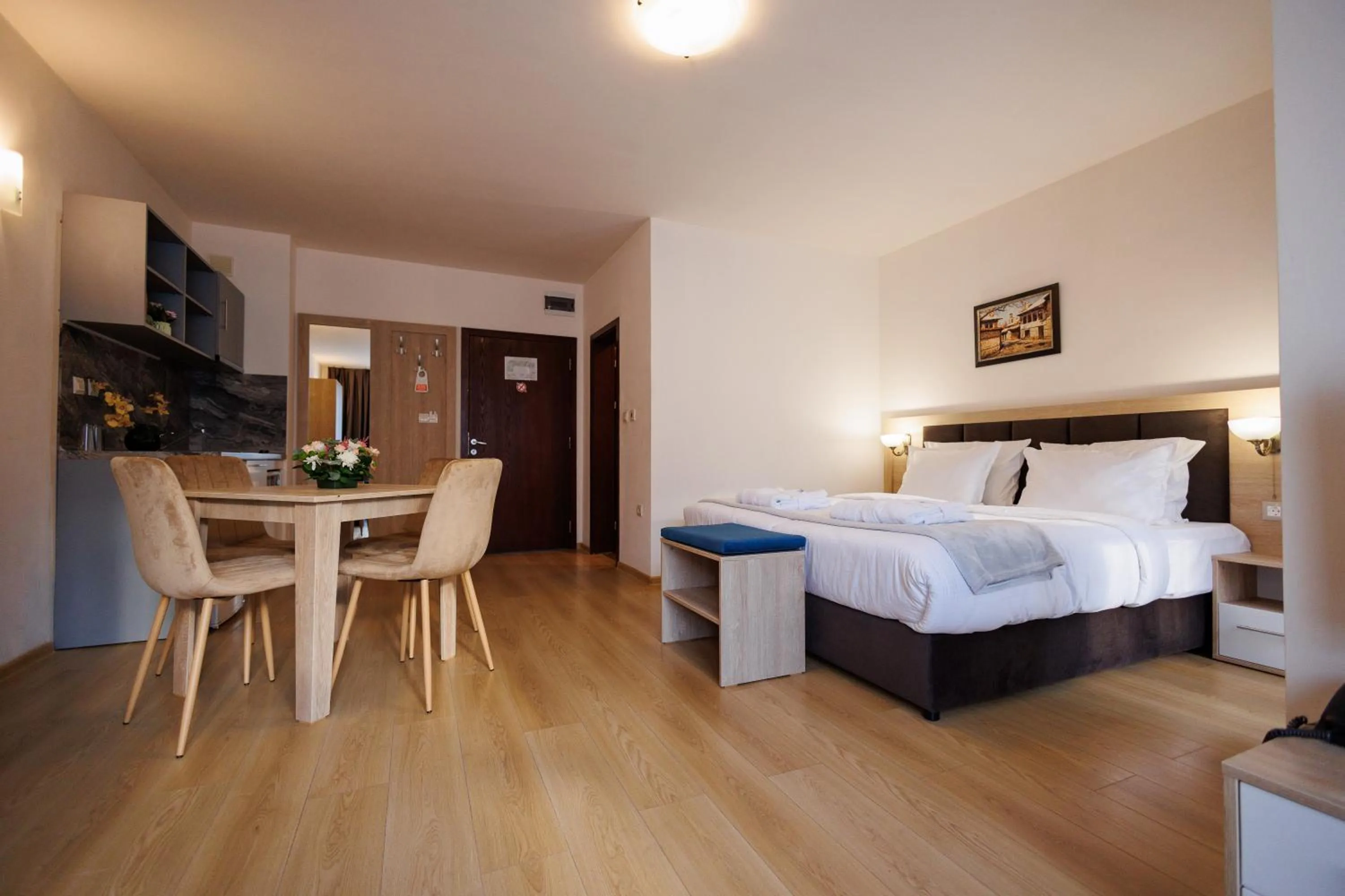 Bed in Smartr Green Wood Hotel & Spa