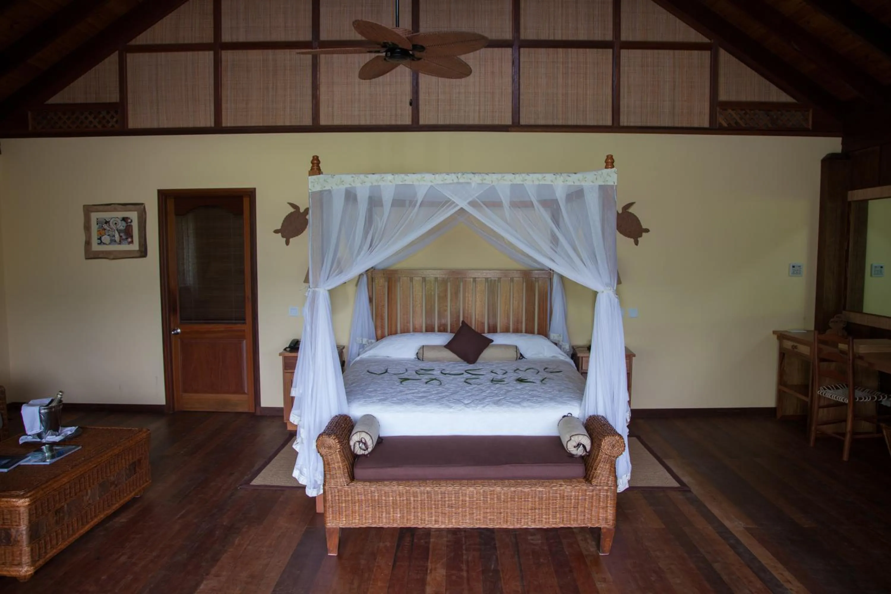 Bed in Cerf Island Resort