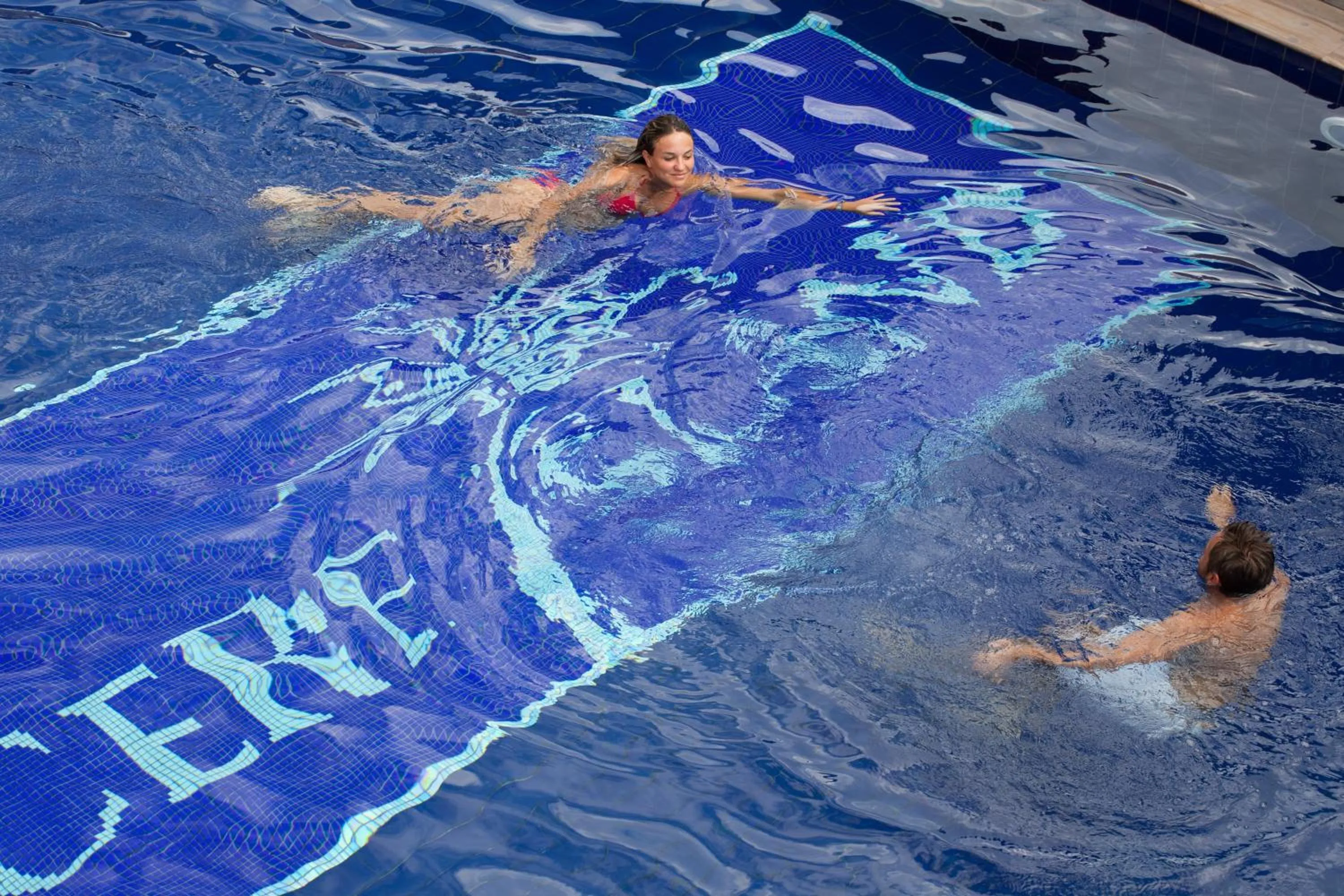 Swimming pool in Cerf Island Resort