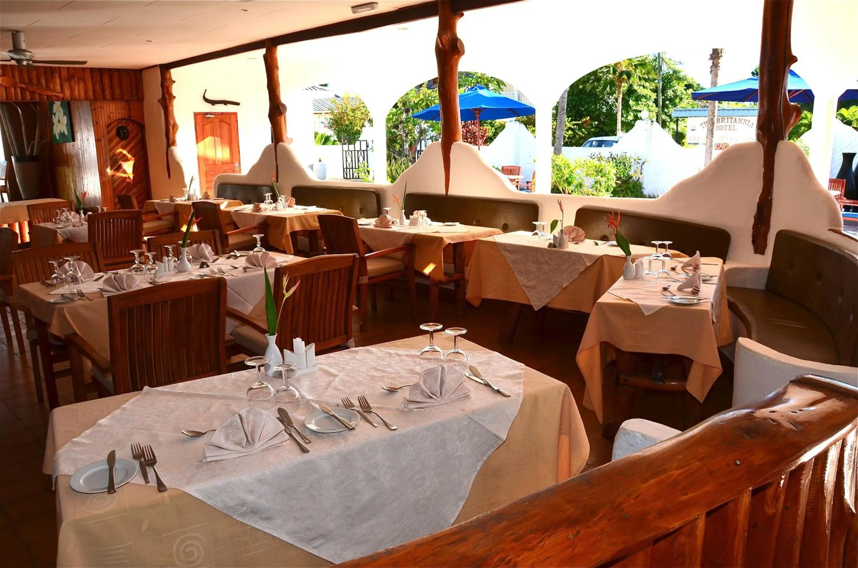 Restaurant/places to eat in Britannia Hotel