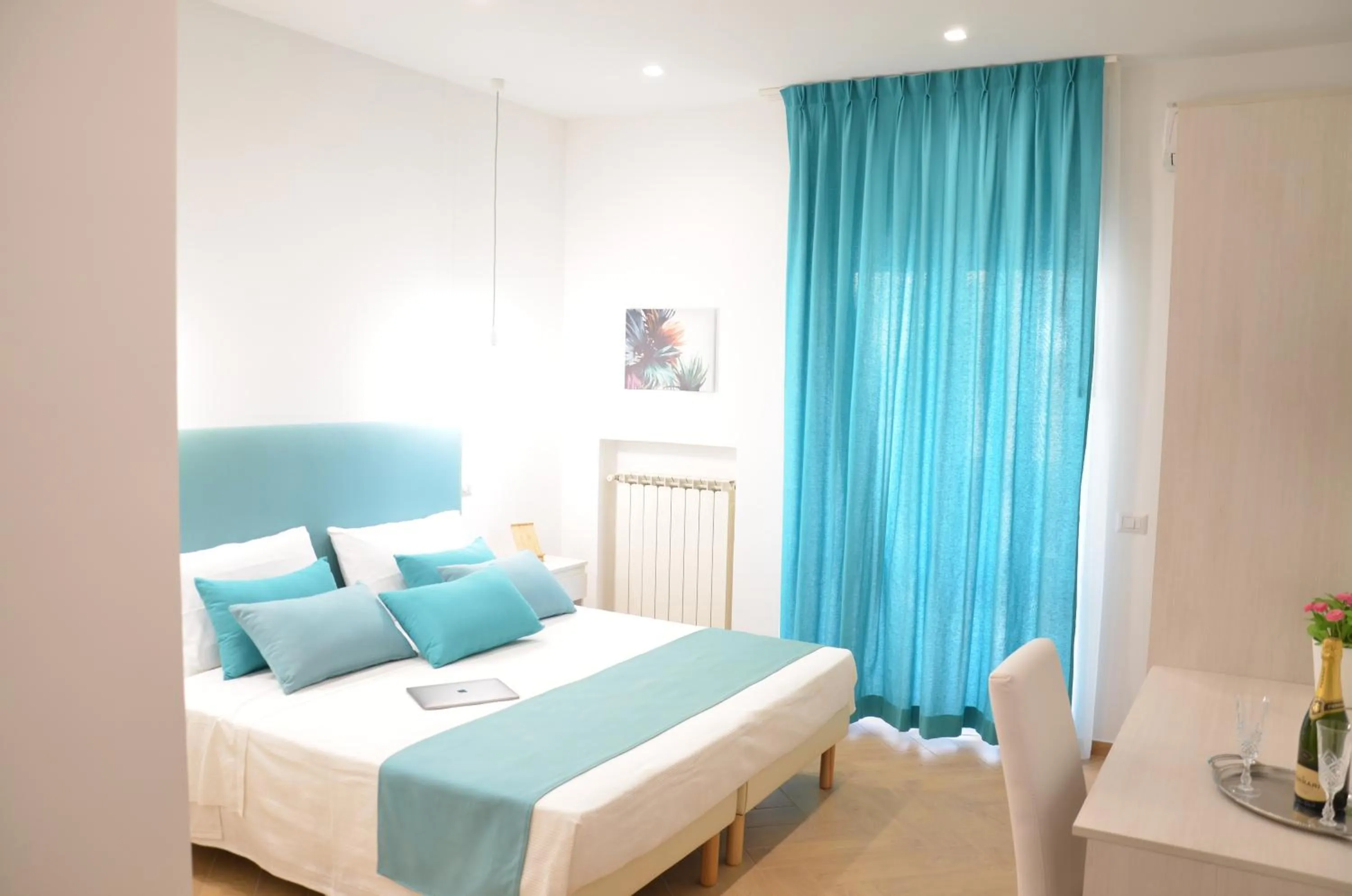 Bed in Sorrento Maison Lurò