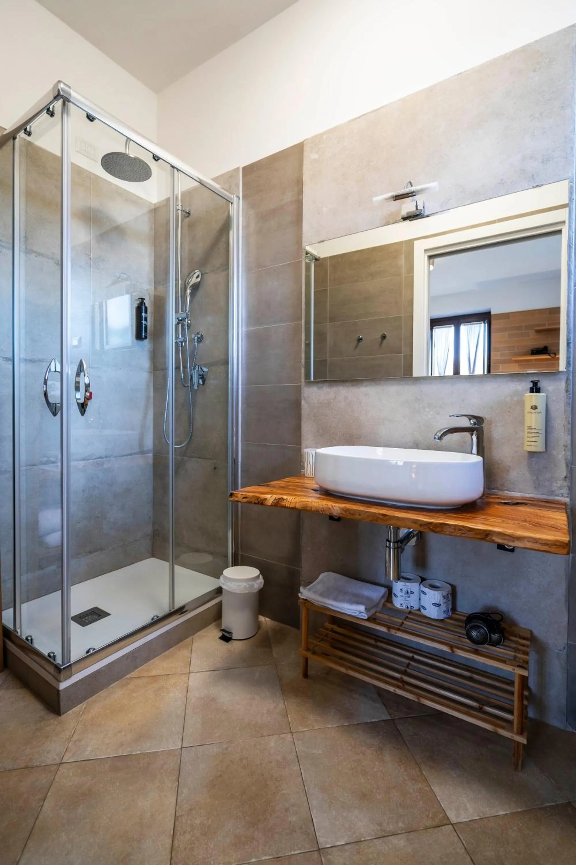 Bathroom in Le Querce Farmhouse