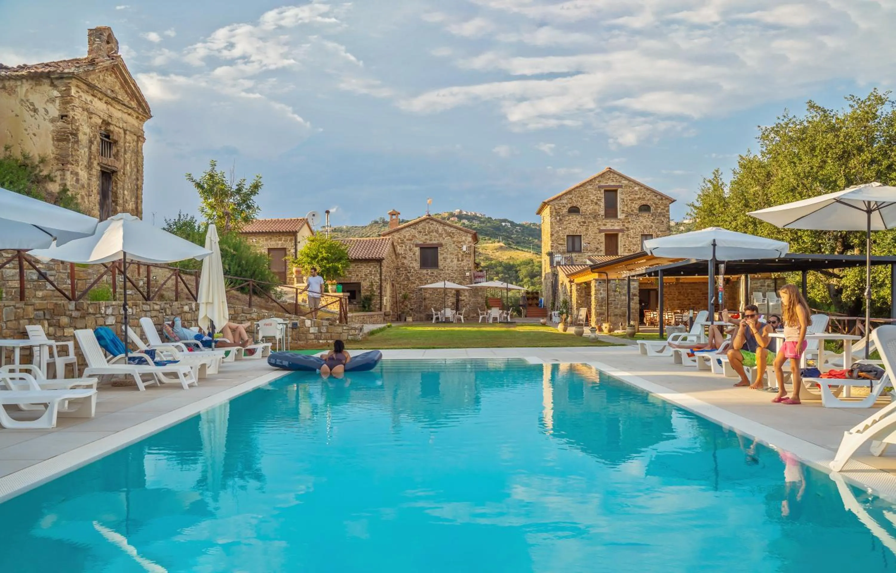 Swimming pool in Le Querce Farmhouse