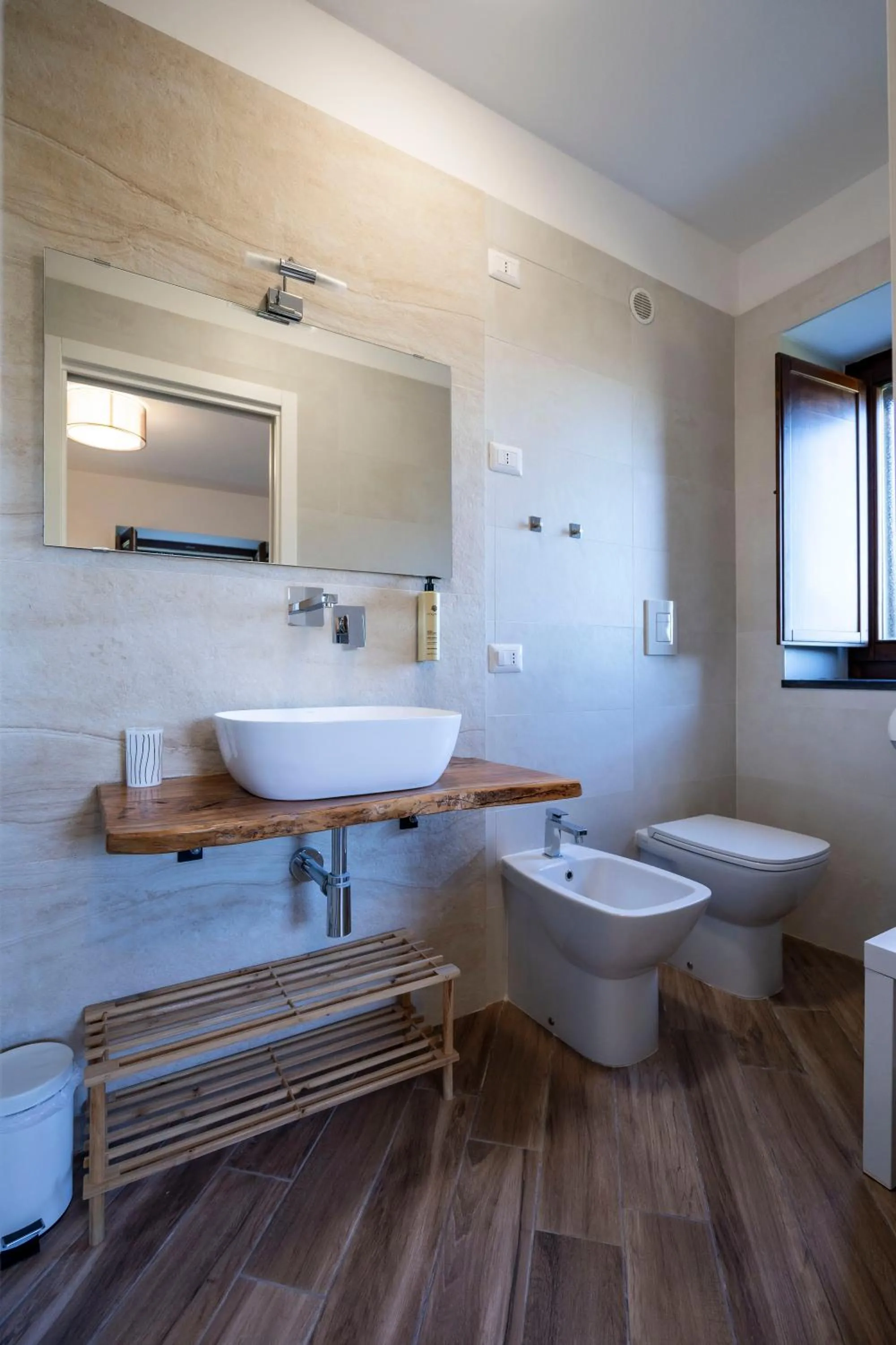 Shower in Le Querce Farmhouse