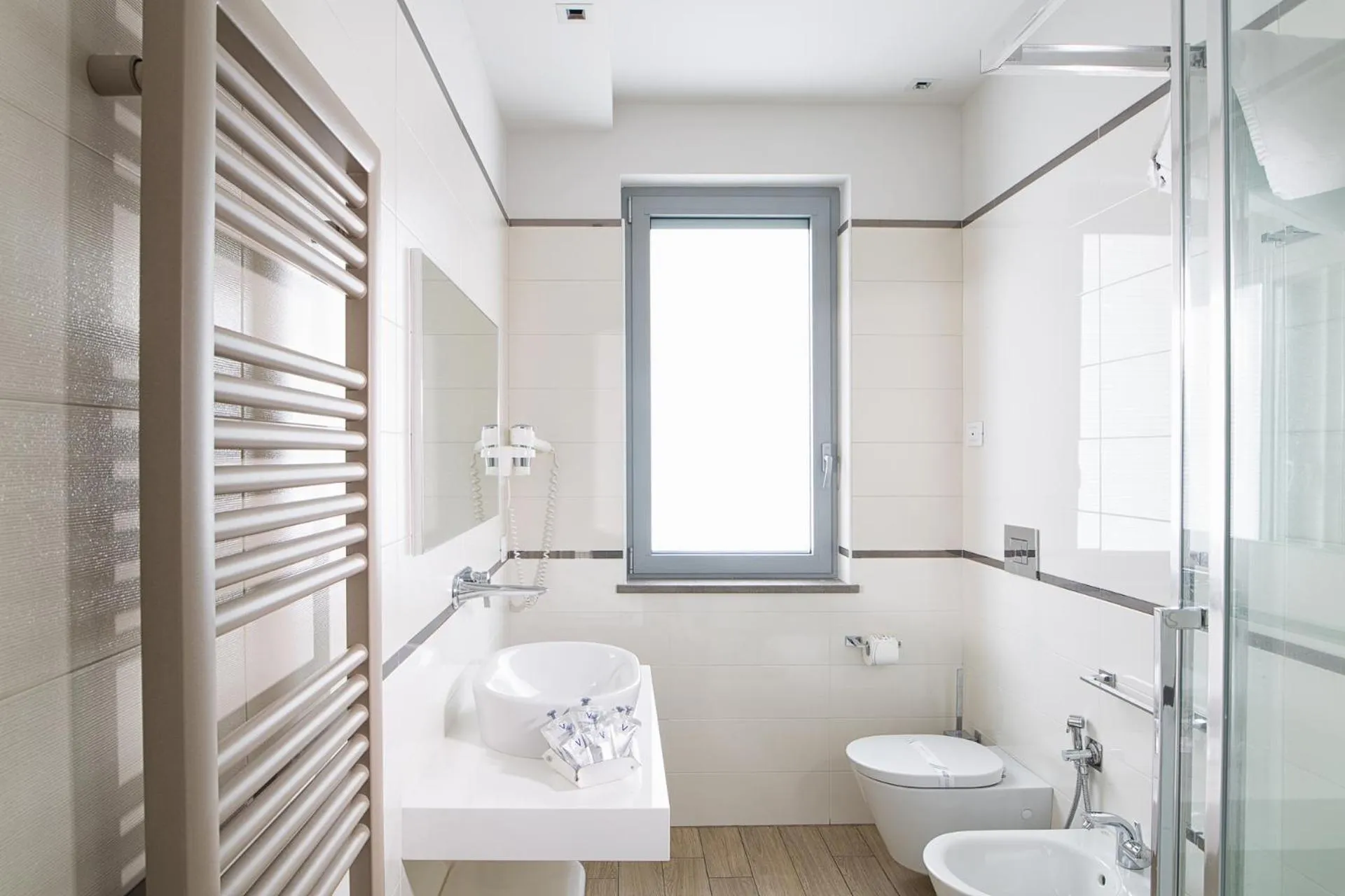 Shower in Hotel Al Veliero