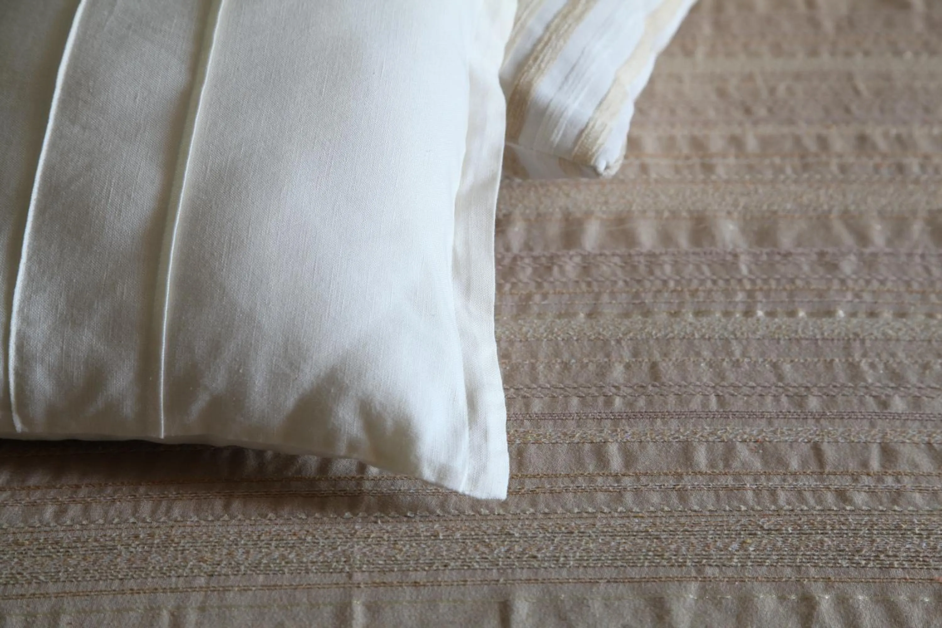 Decorative detail, Bed in A Casa Di Mìnola