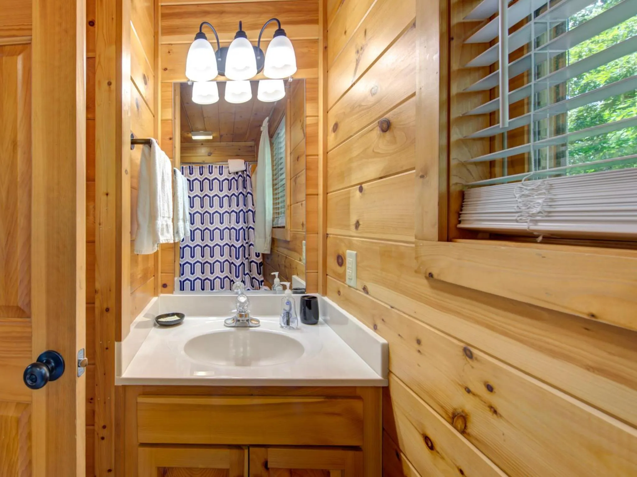 Bathroom in Macys Hideaway