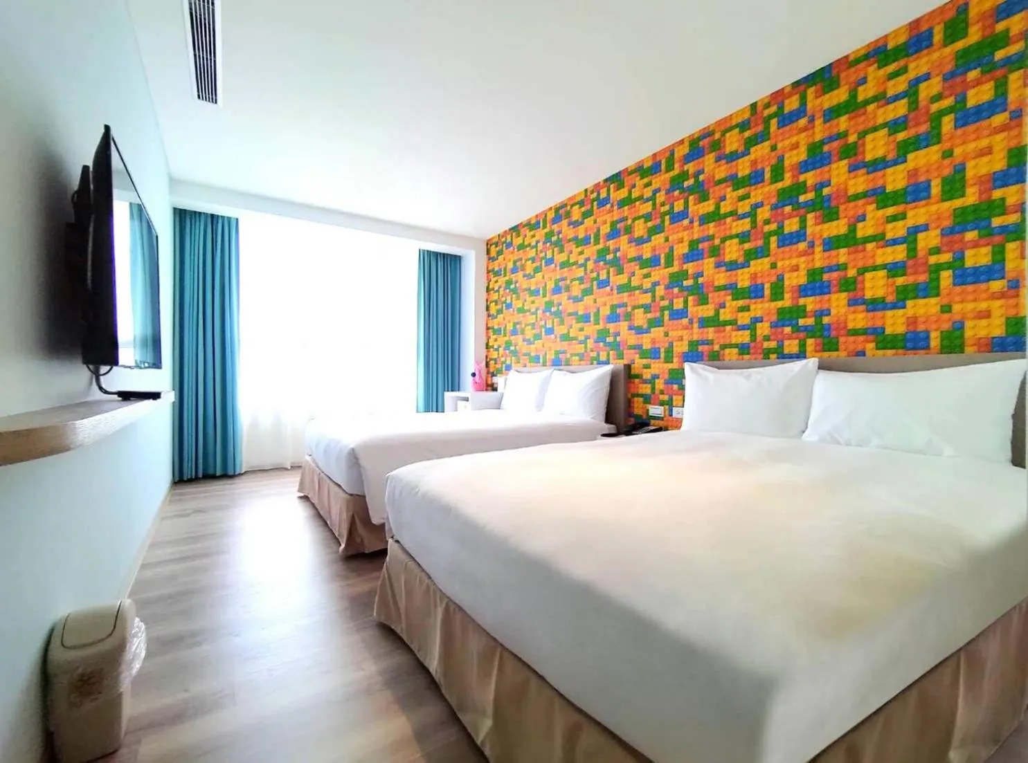 Bed in The Brick Hotel