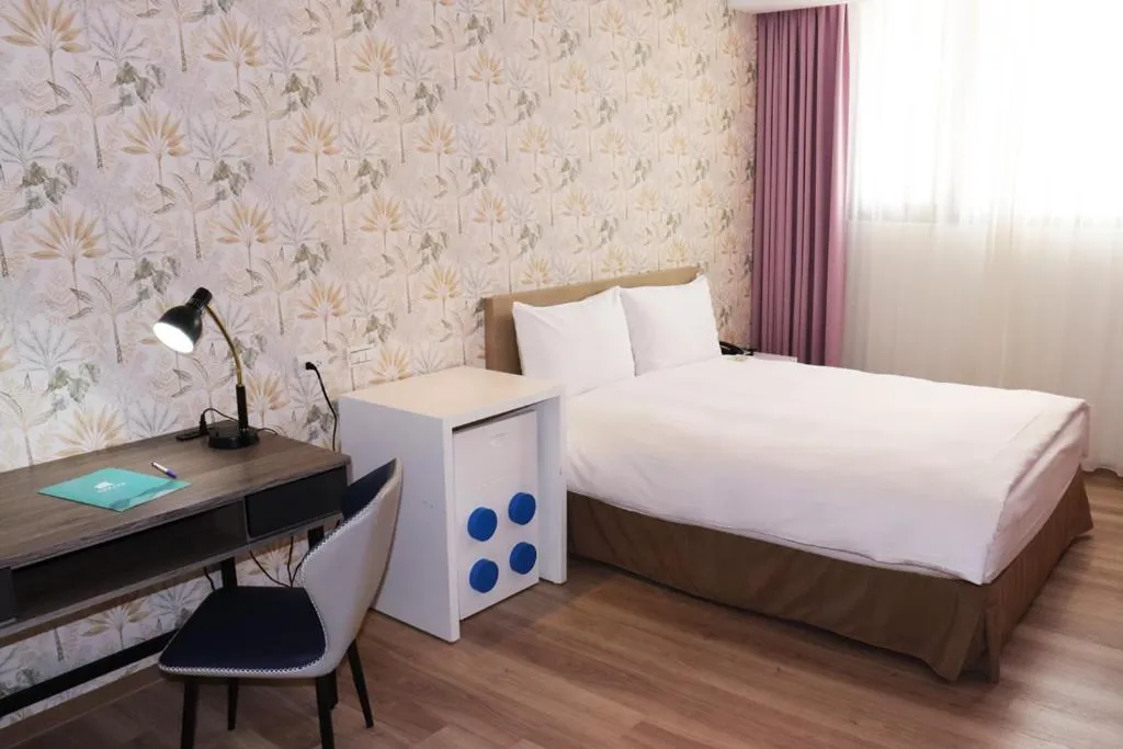 Bed in The Brick Hotel