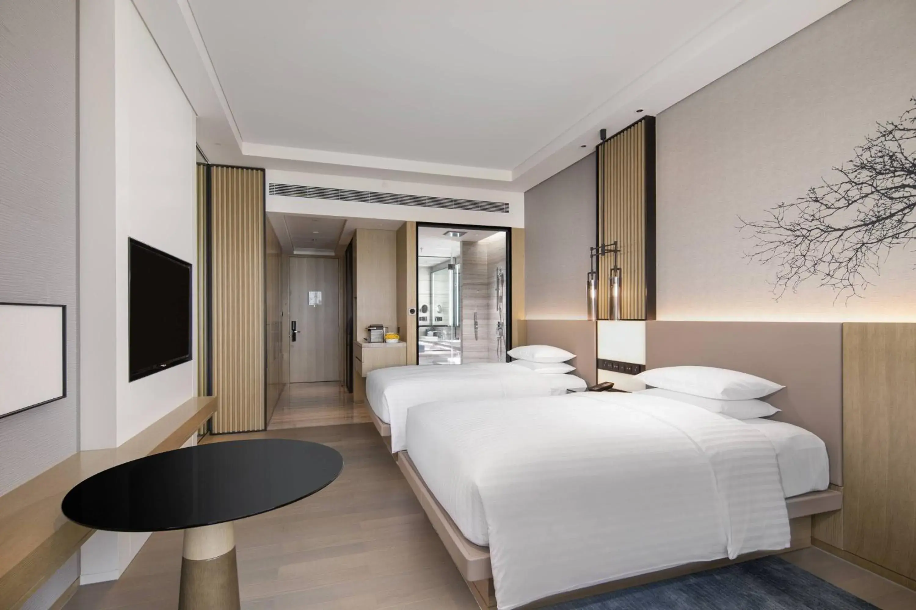 Guest room, 2 Double, City view in Courtyard by Marriott Chengdu South Guest room, 2 Double, City view in Courtyard by Marriott Chengdu South