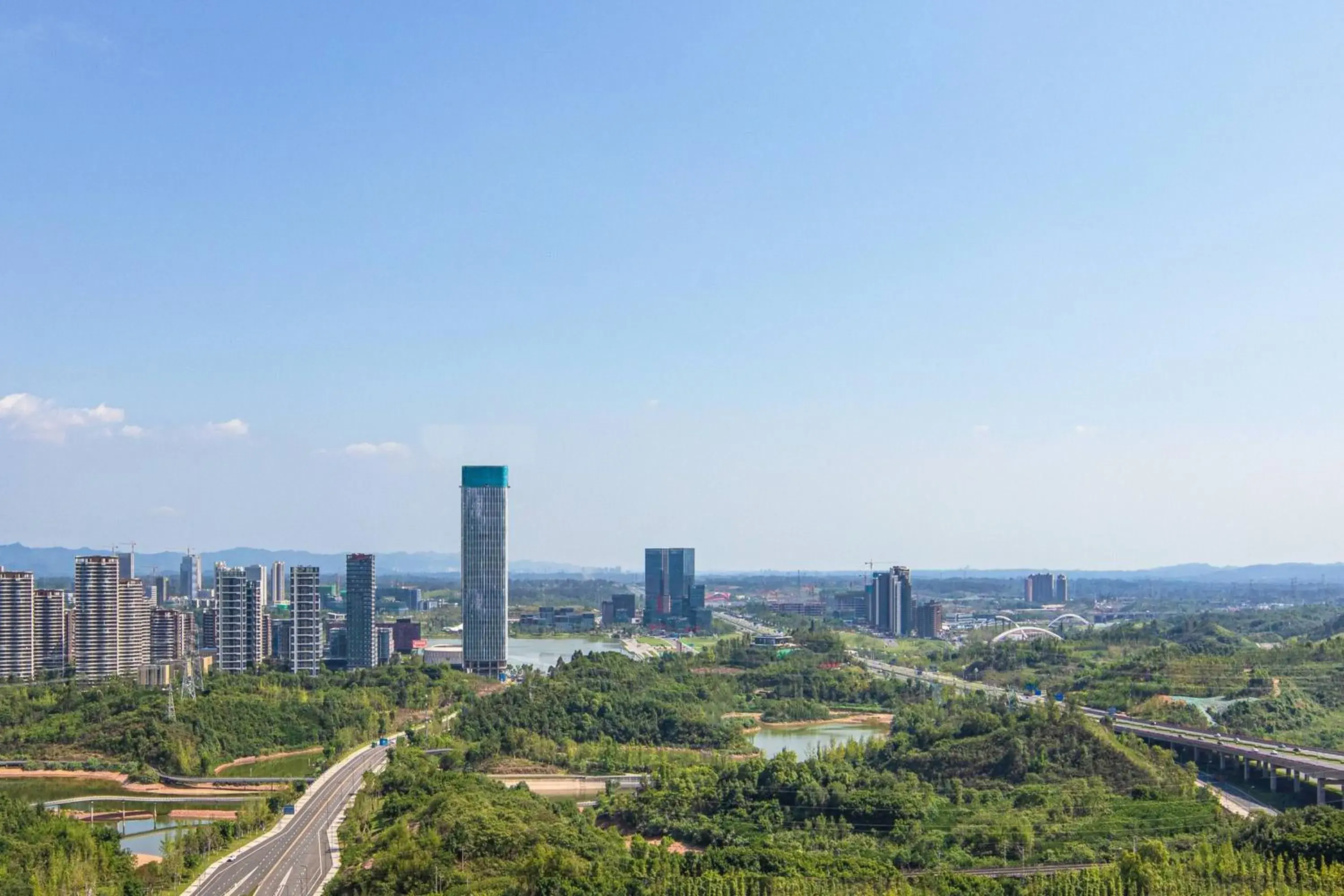 Guest room, 2 Double, City view in Courtyard by Marriott Chengdu South Guest room, 2 Double, City view in Courtyard by Marriott Chengdu South