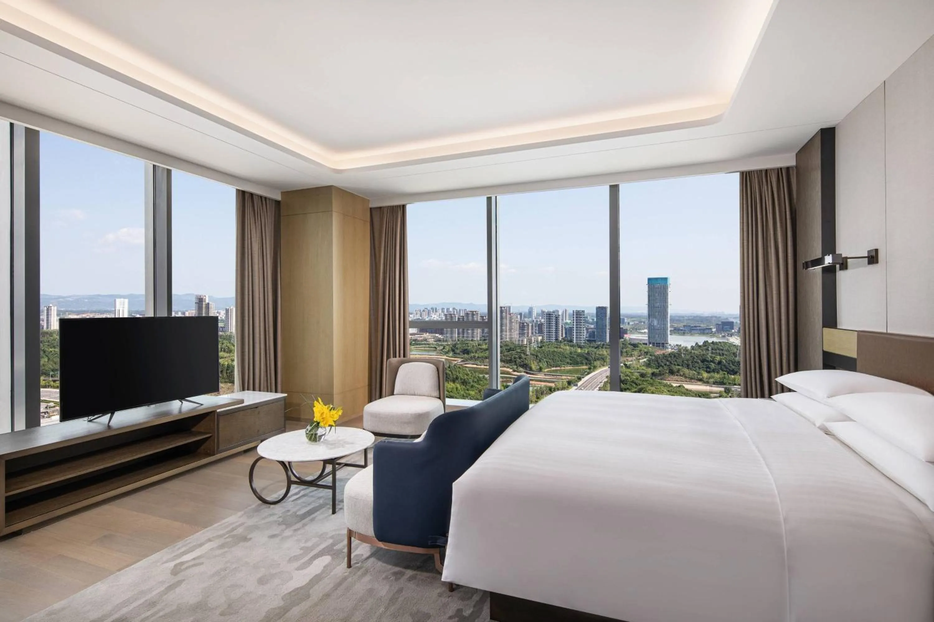 Bedroom, Bed in Courtyard by Marriott Chengdu South