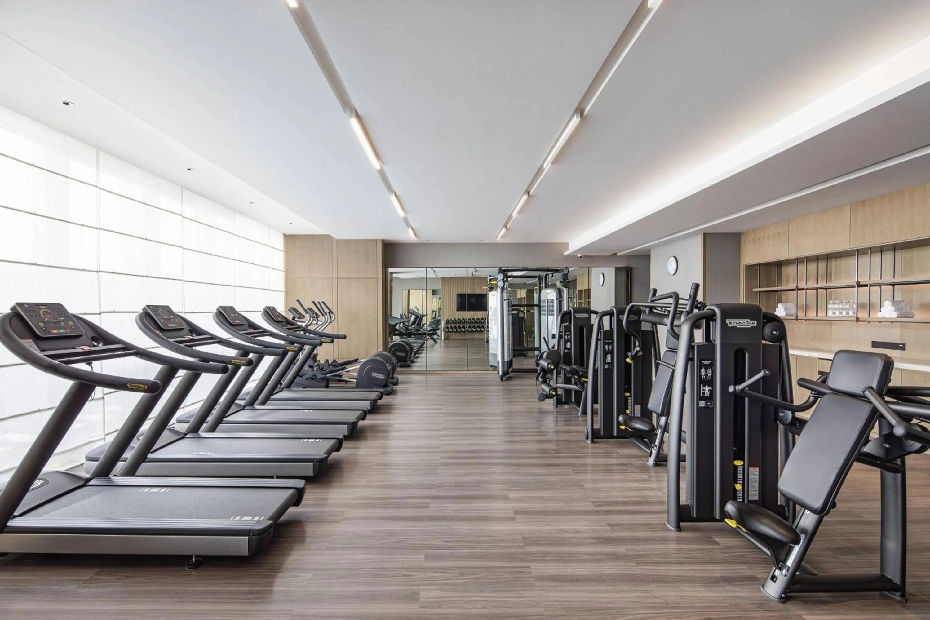 Fitness centre/facilities in Courtyard by Marriott Chengdu South