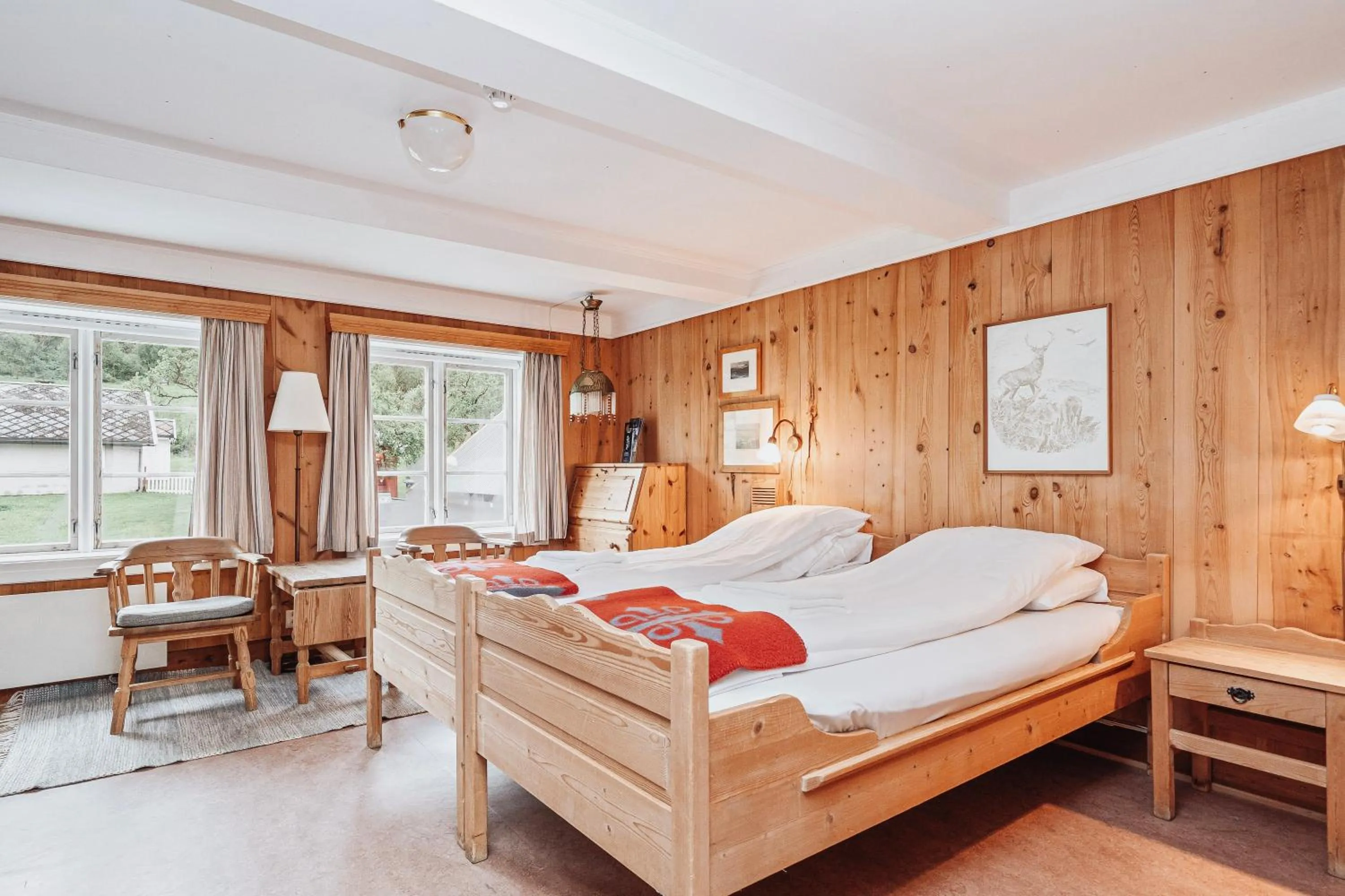 Photo of the whole room, Bed in Frich`s Kongsvold