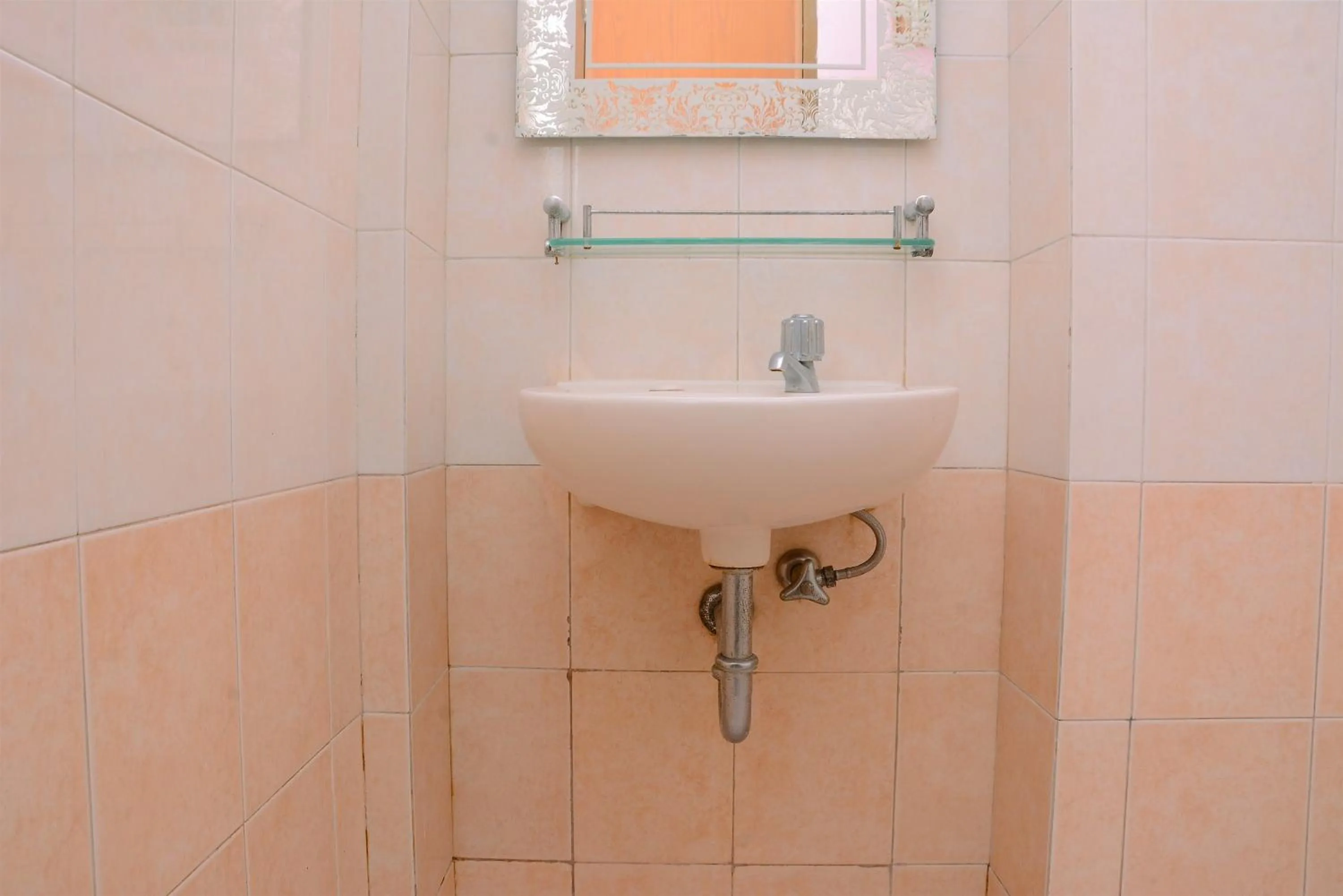 Comfortable 2BR Apartment at Mediterania Palace Residence By Travelio