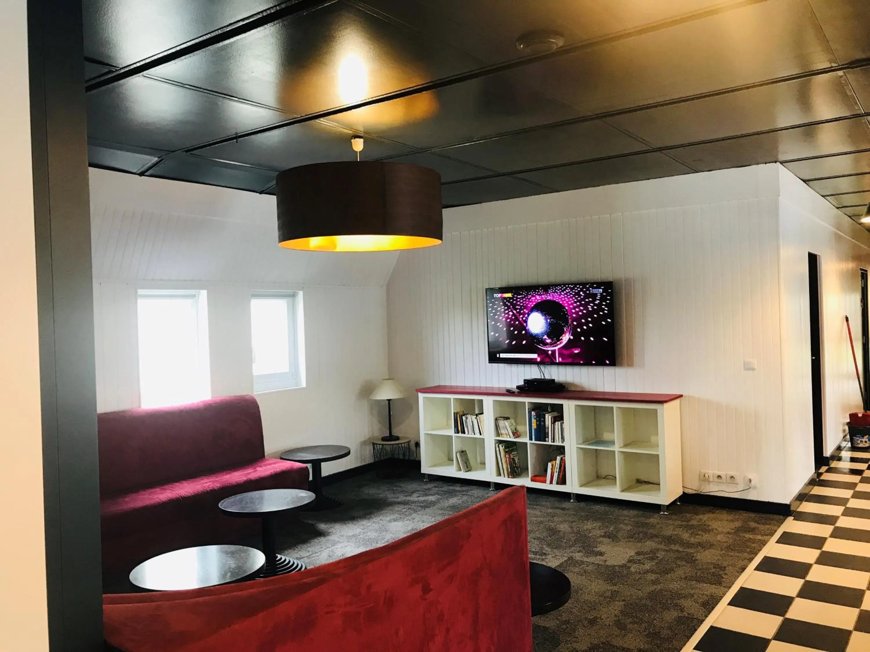 Living room in Hebergements le Camp d'Auneau - Le Clos du Camp