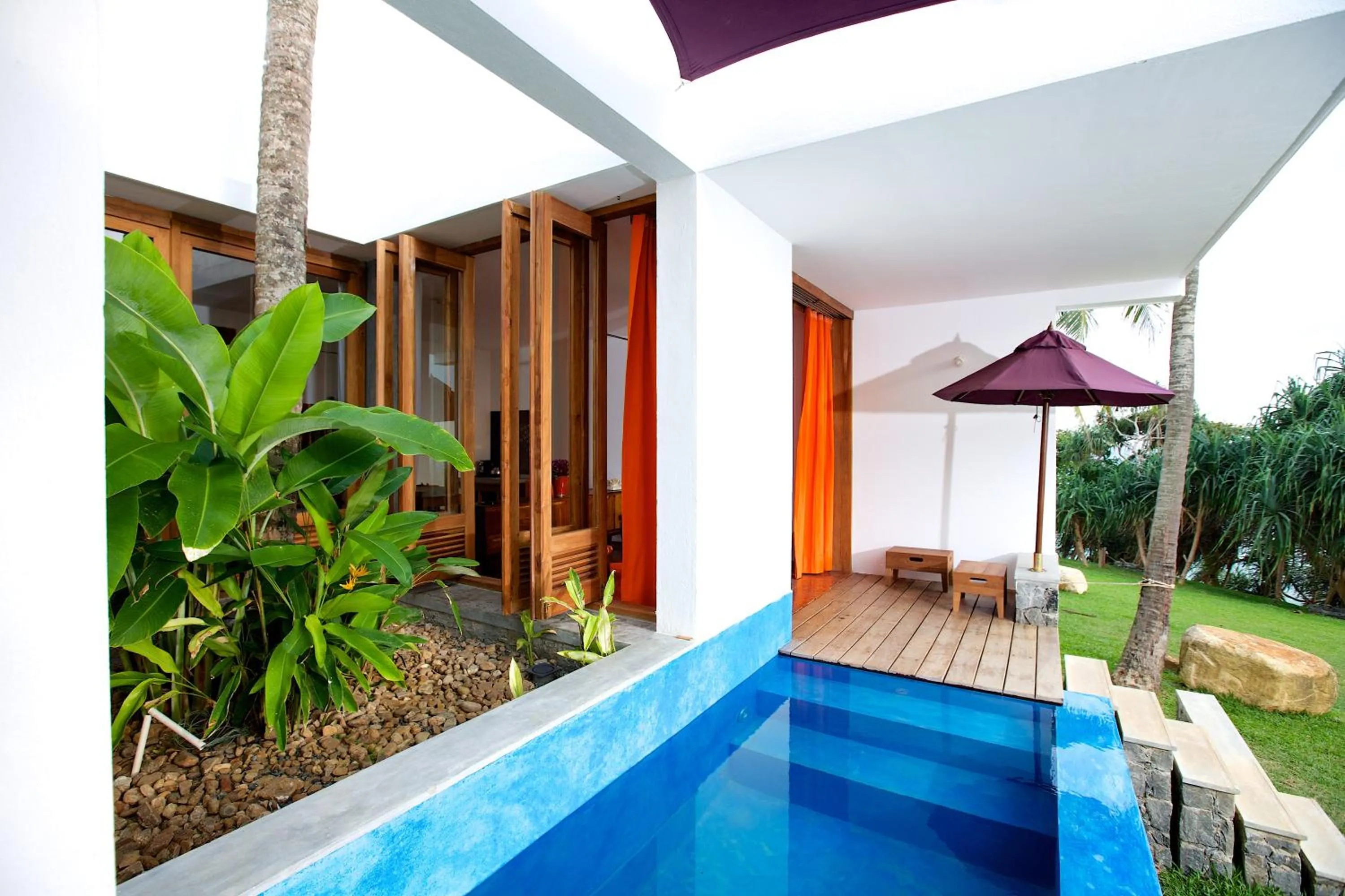 Swimming pool in UTMT - Underneath The Mango Tree Spa & Beach Resort