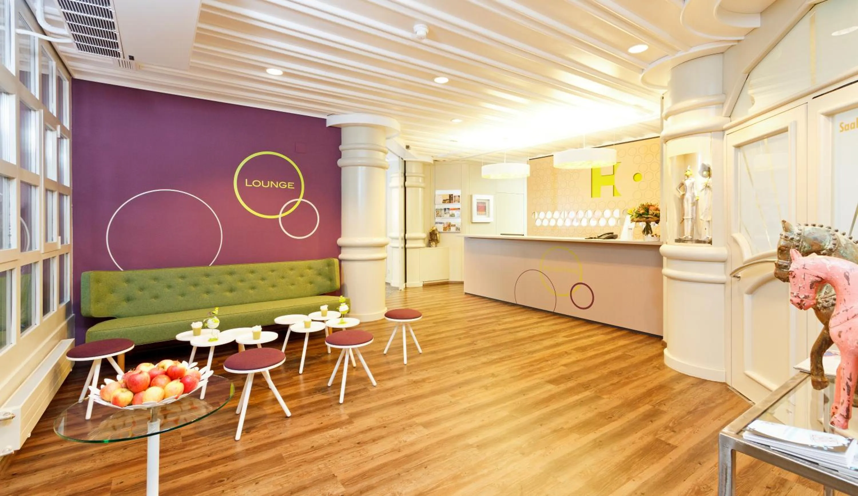 Lobby or reception in Hotel Olten Swiss Quality