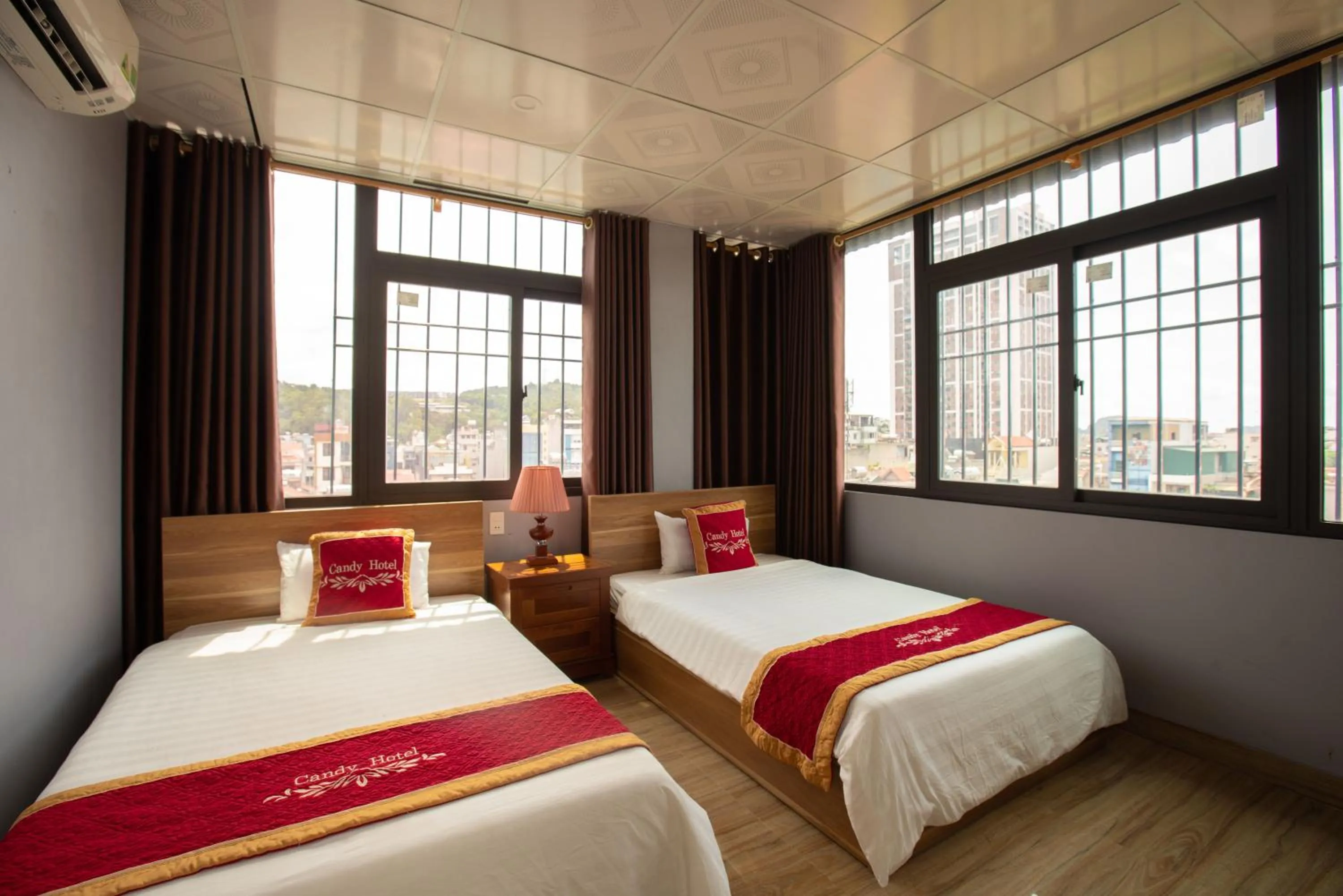 Bed in Candy Hotel Hạ Long