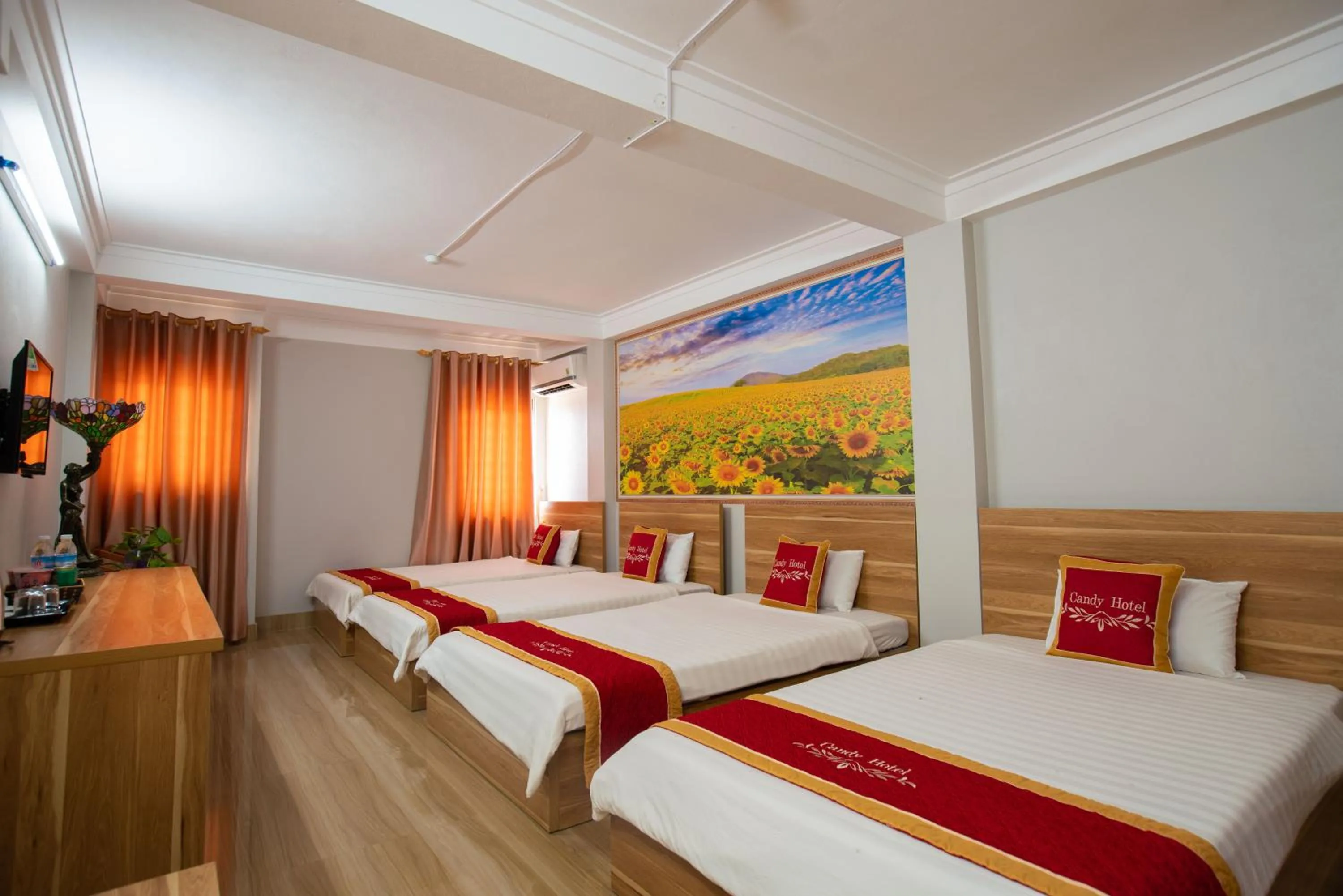 Bedroom, Bed in Candy Hotel Hạ Long