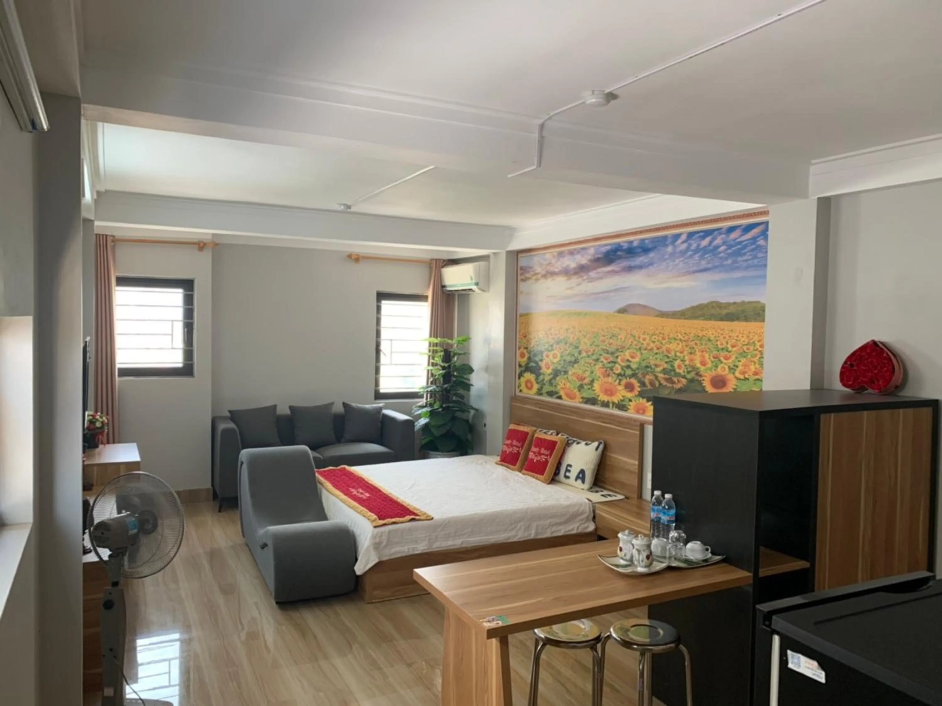 Bedroom, Bed in Candy Hotel Hạ Long