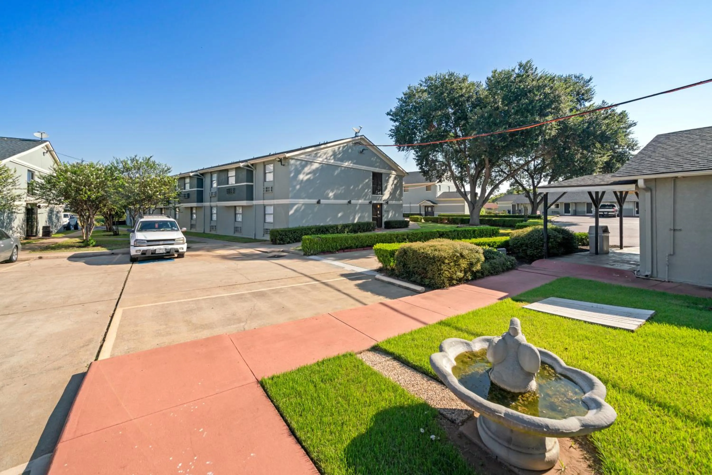 Property building in Americas Best Value Inn & Suites Brenham