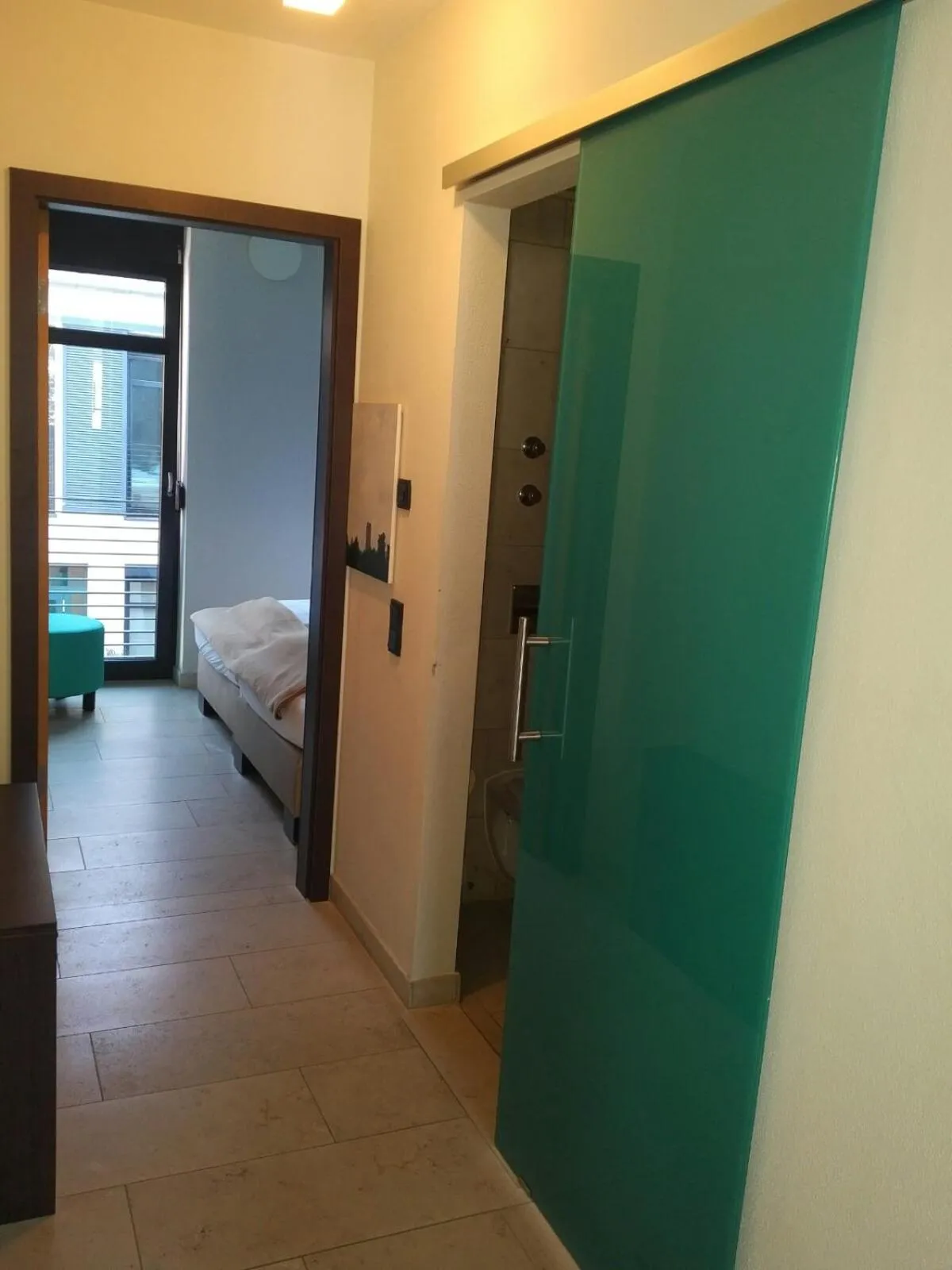 Photo of the whole room, Bed in KH Hotel mit Restaurant