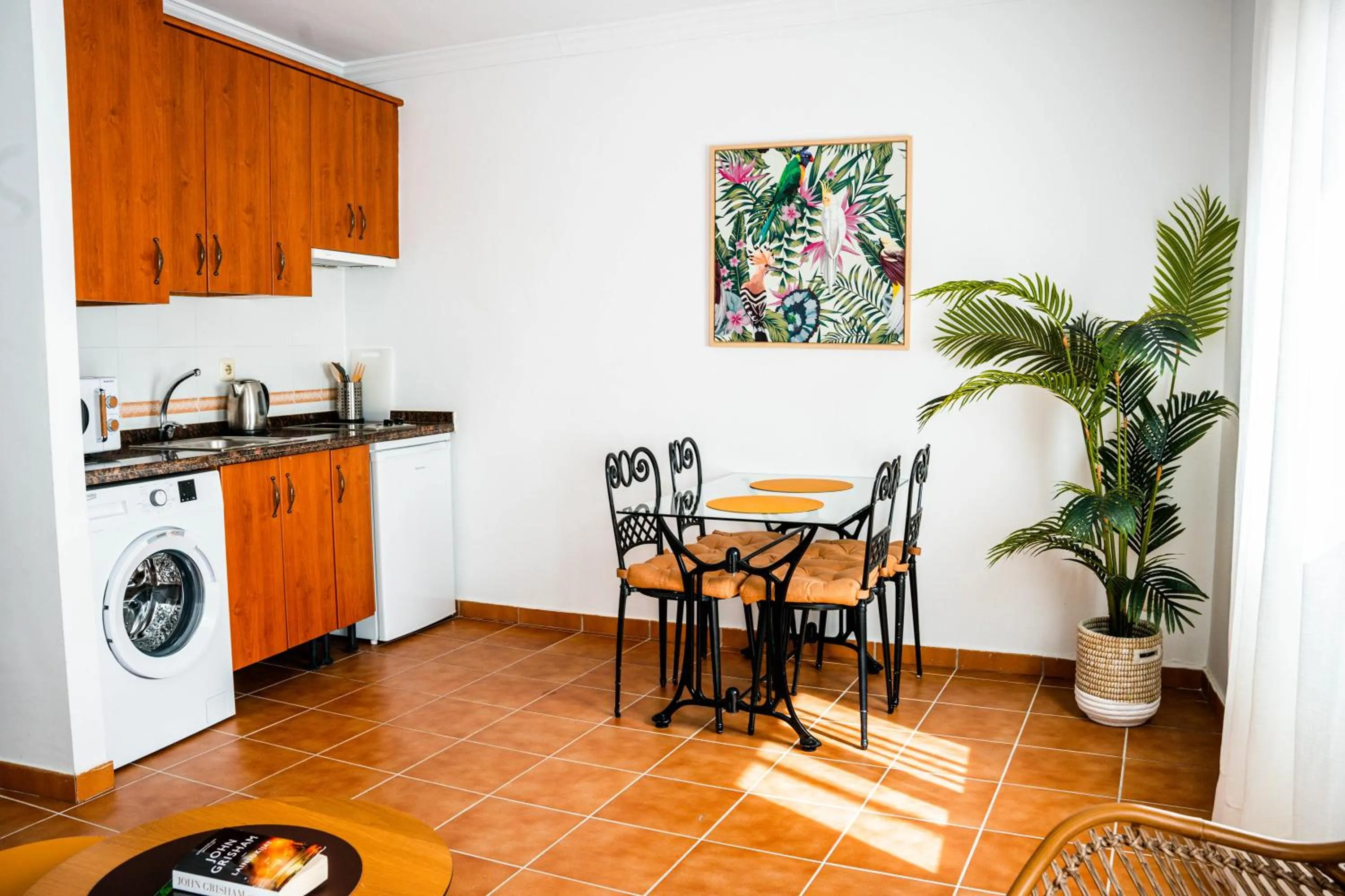 Superior Apartment in Marbella Village