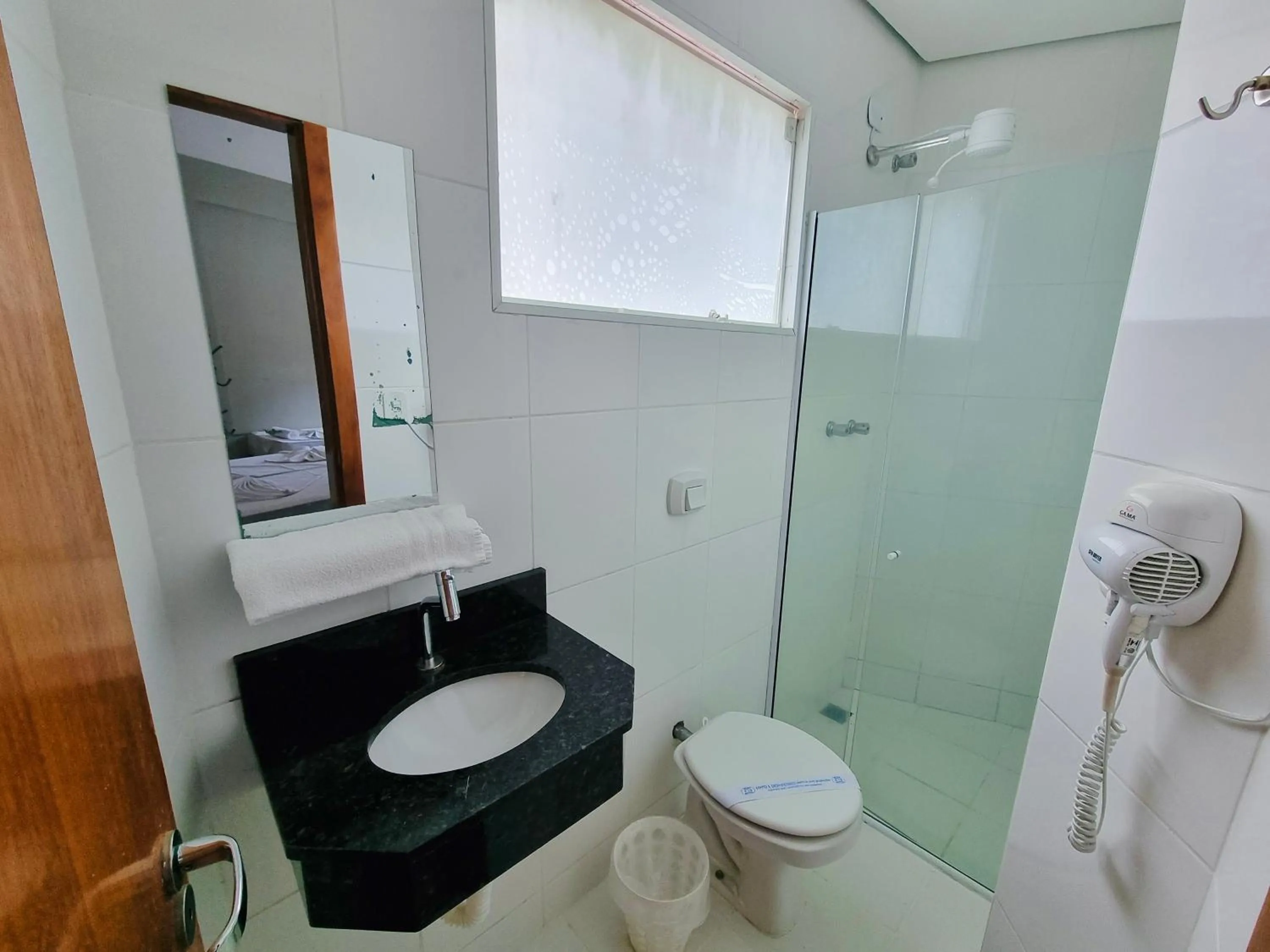 Shower in MAPP Hotel Aparecida-SP