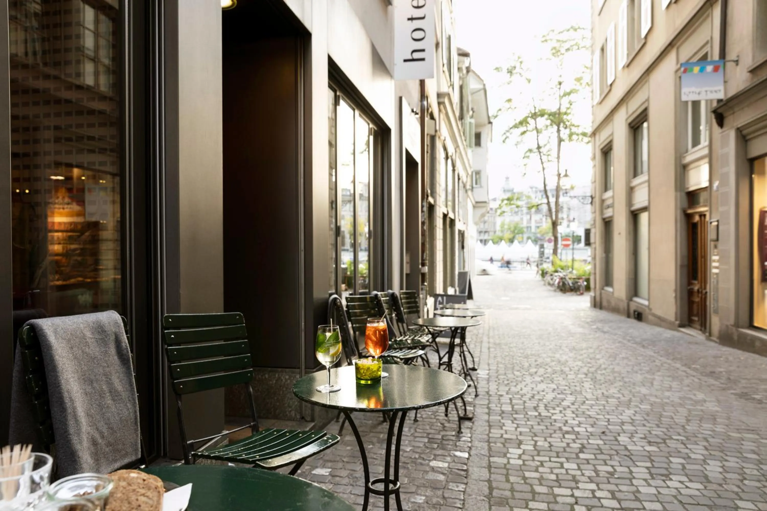 Restaurant/places to eat in Altstadt Hotel