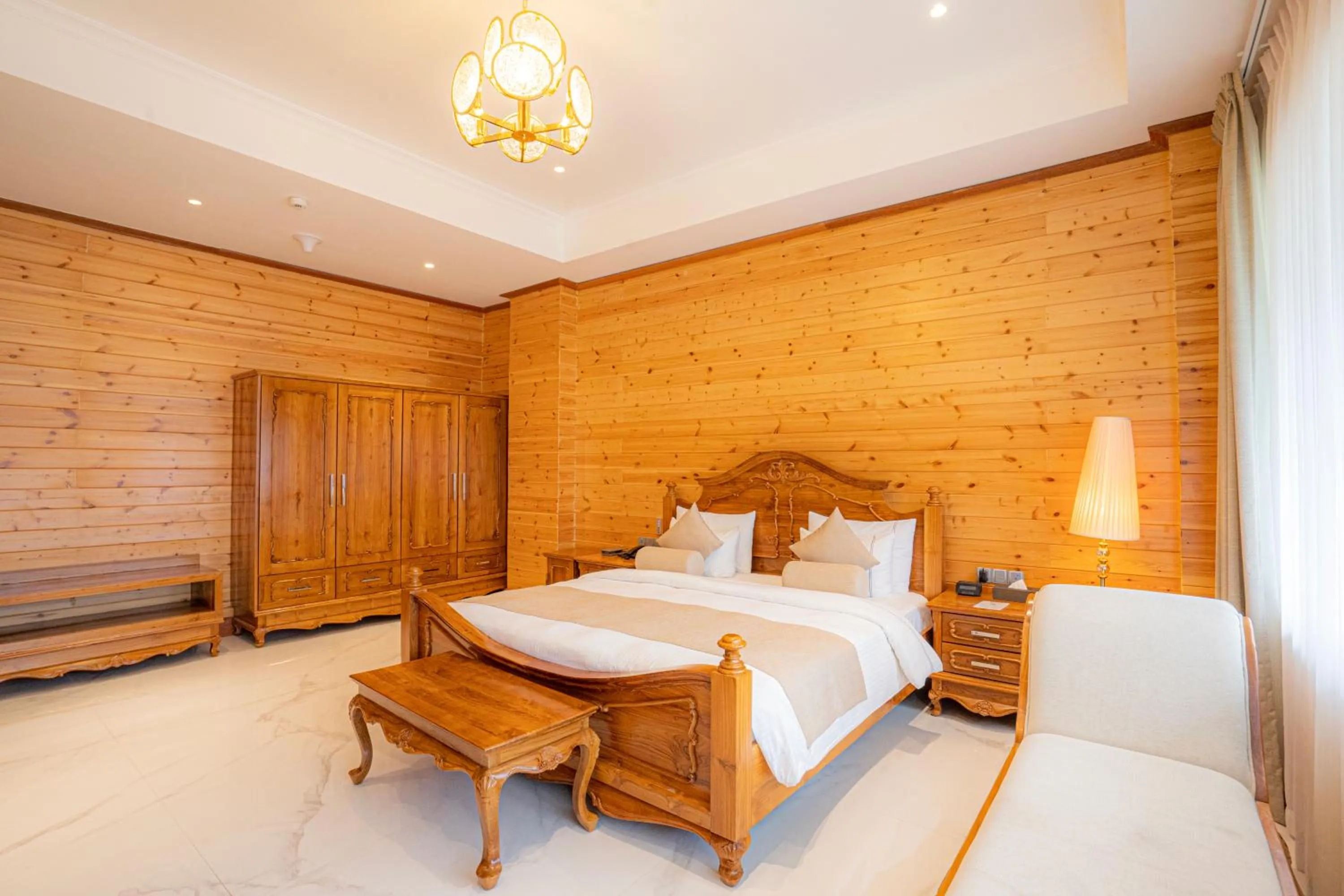 Property building, Bed in Araliya Red - Budget friendly Hotel- Where you find stunning 360 panoramic view of Nuwara Eliya