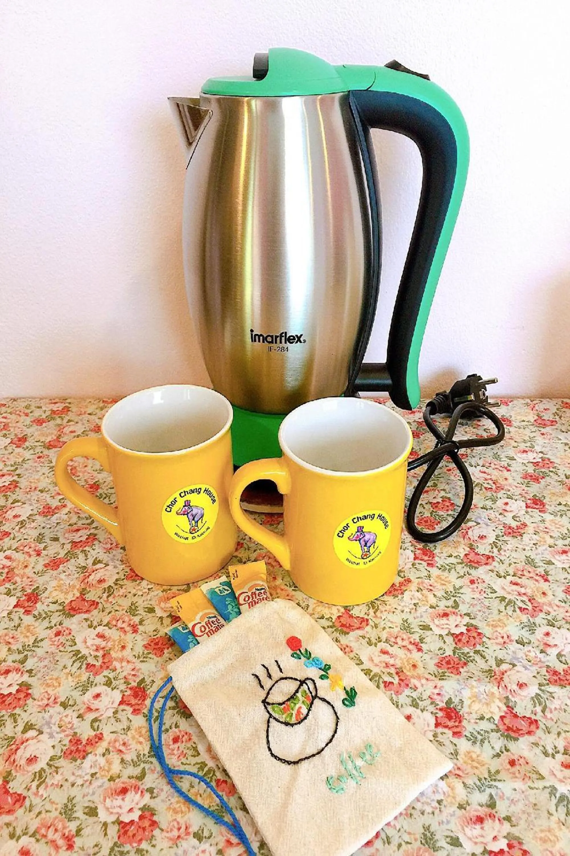 Coffee/tea facilities in Chor Chang House