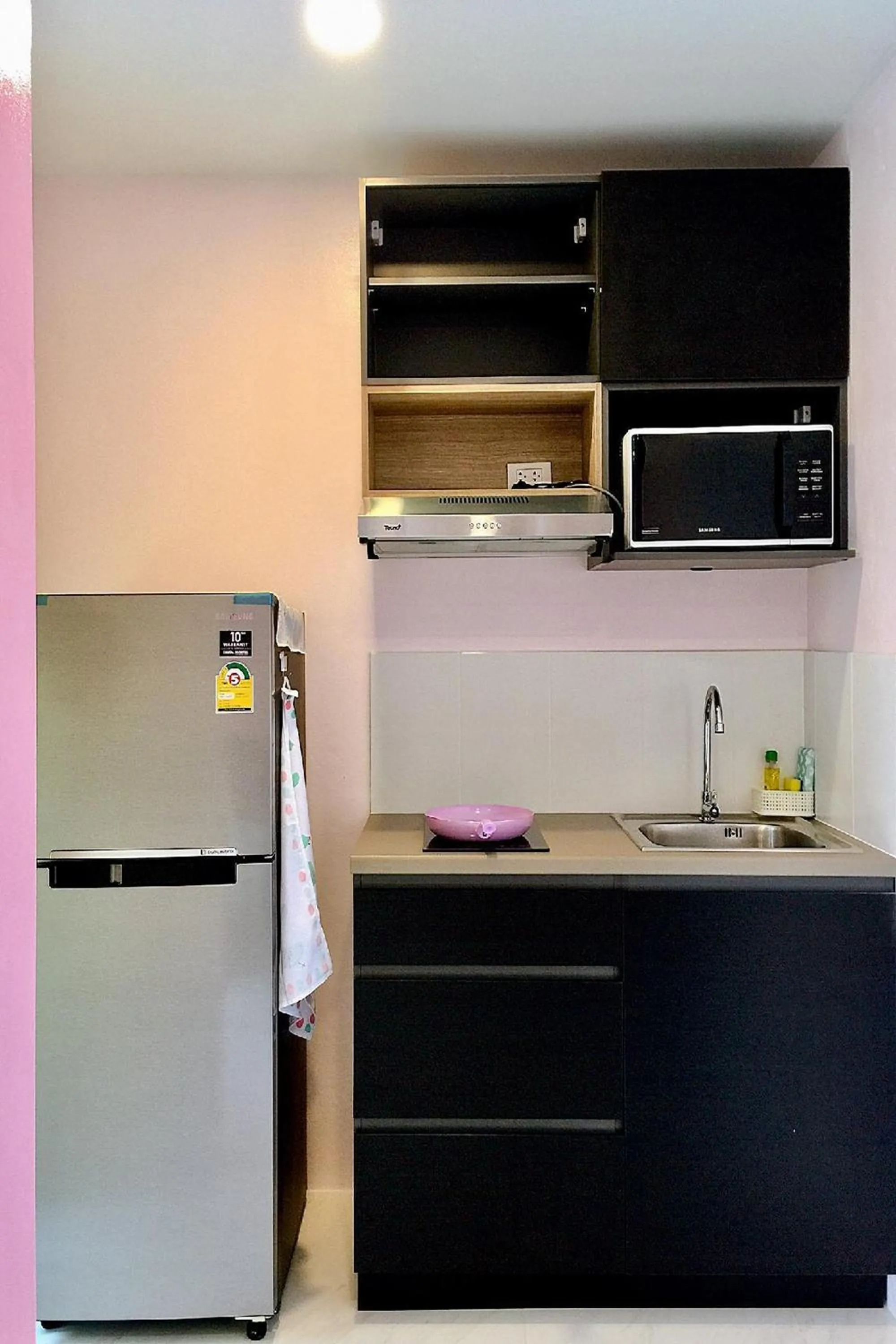 Kitchen or kitchenette in Chor Chang House