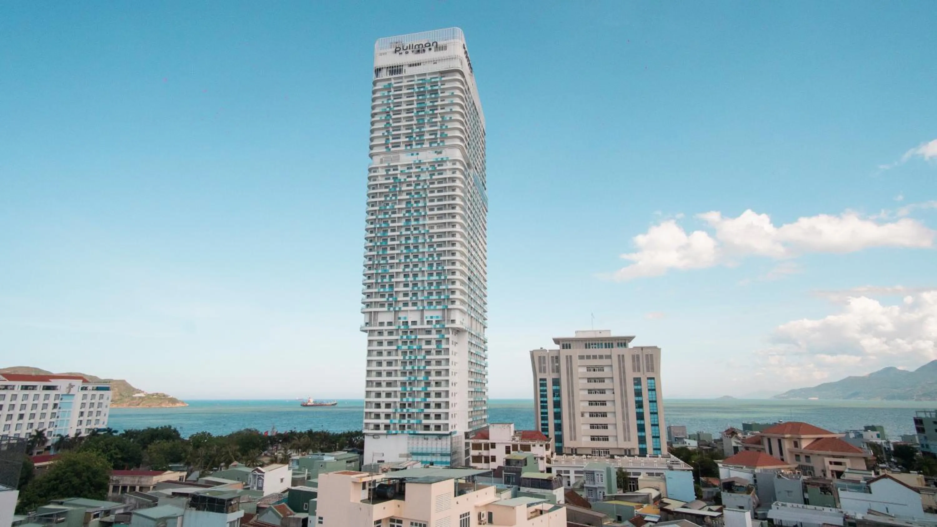 Property building in Aloha Hotel Quy Nhơn