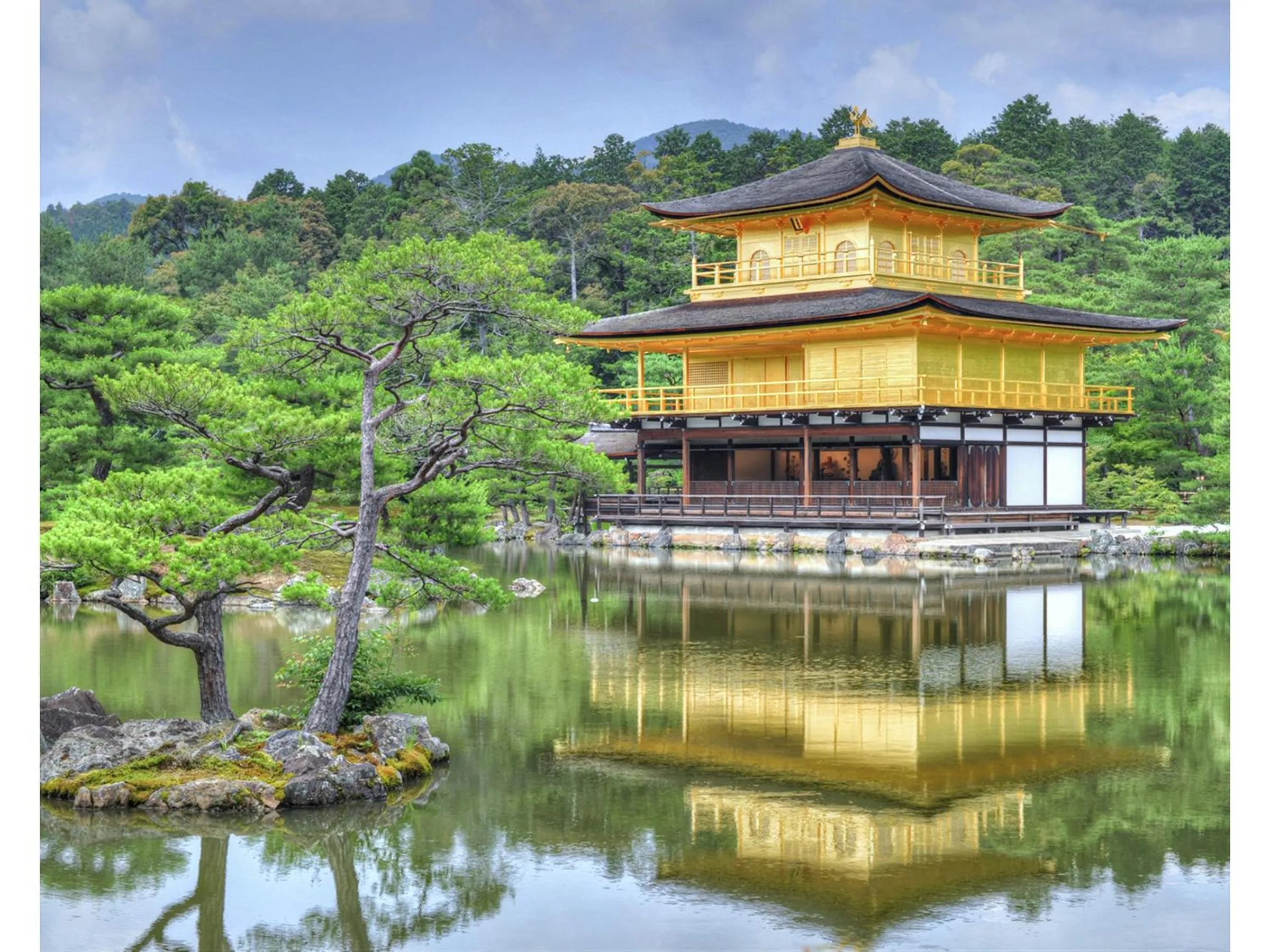 Nearby landmark in REF Kyoto Hachijoguchi by VESSEL HOTELS