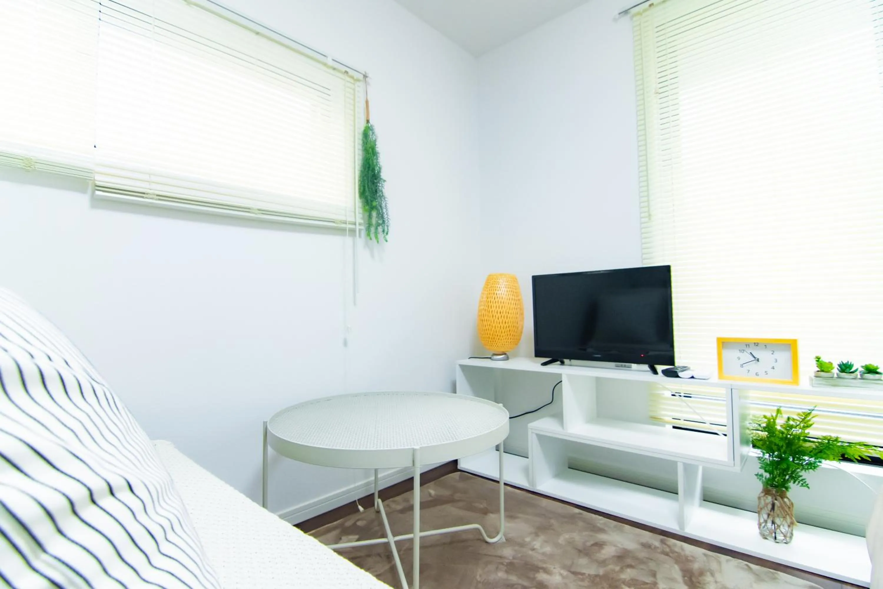 Base Hanegi Apartment by Tranova