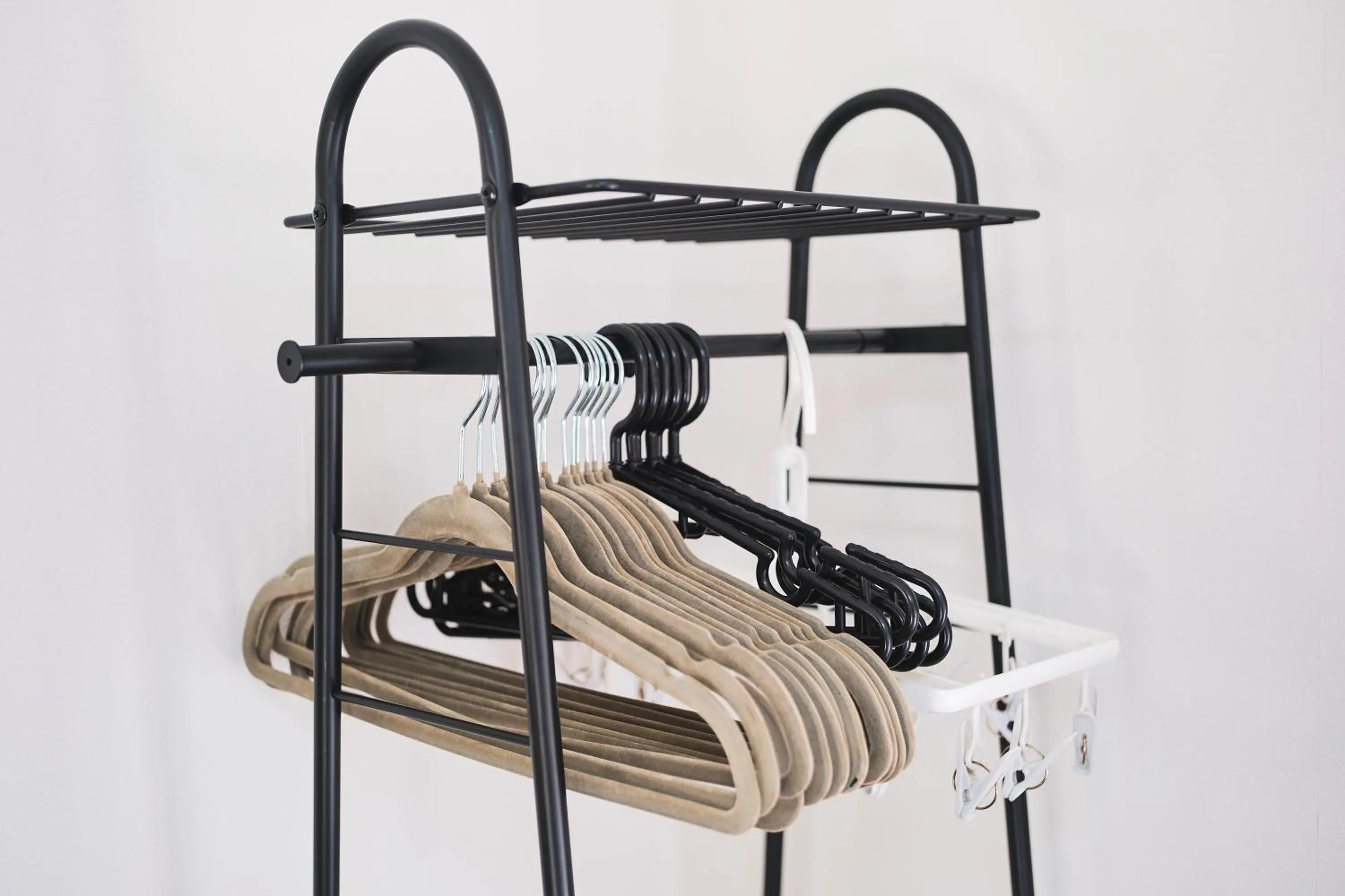 Base Hanegi Apartment by Tranova