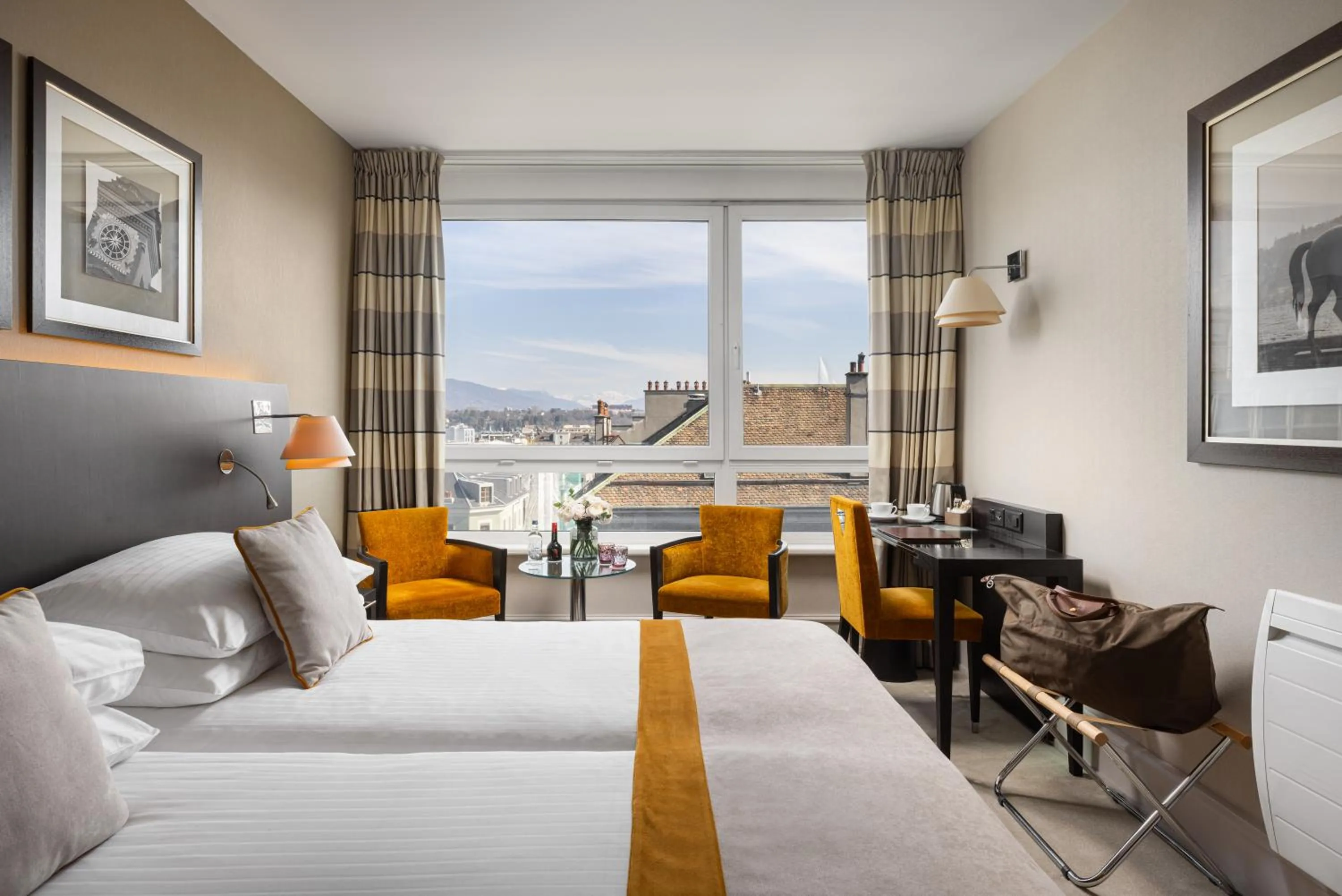 Bed in Auteuil Manotel