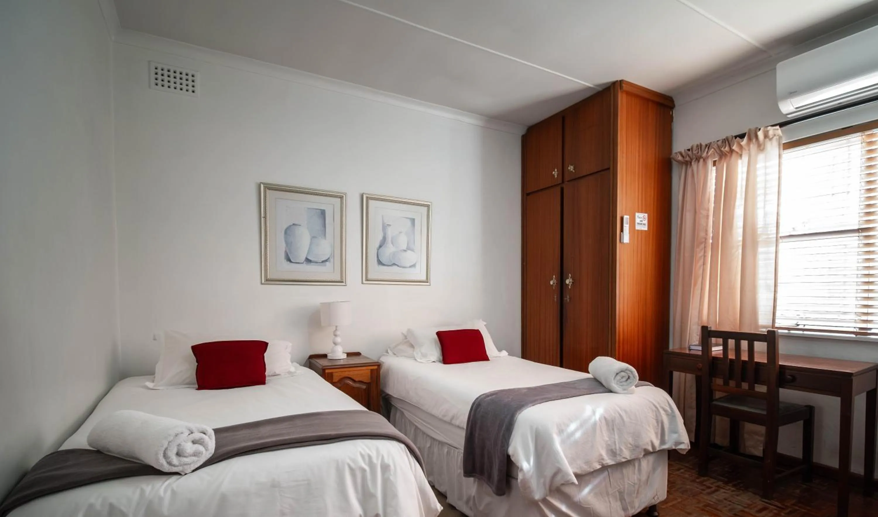 Property building in Broadway Tygervalley House