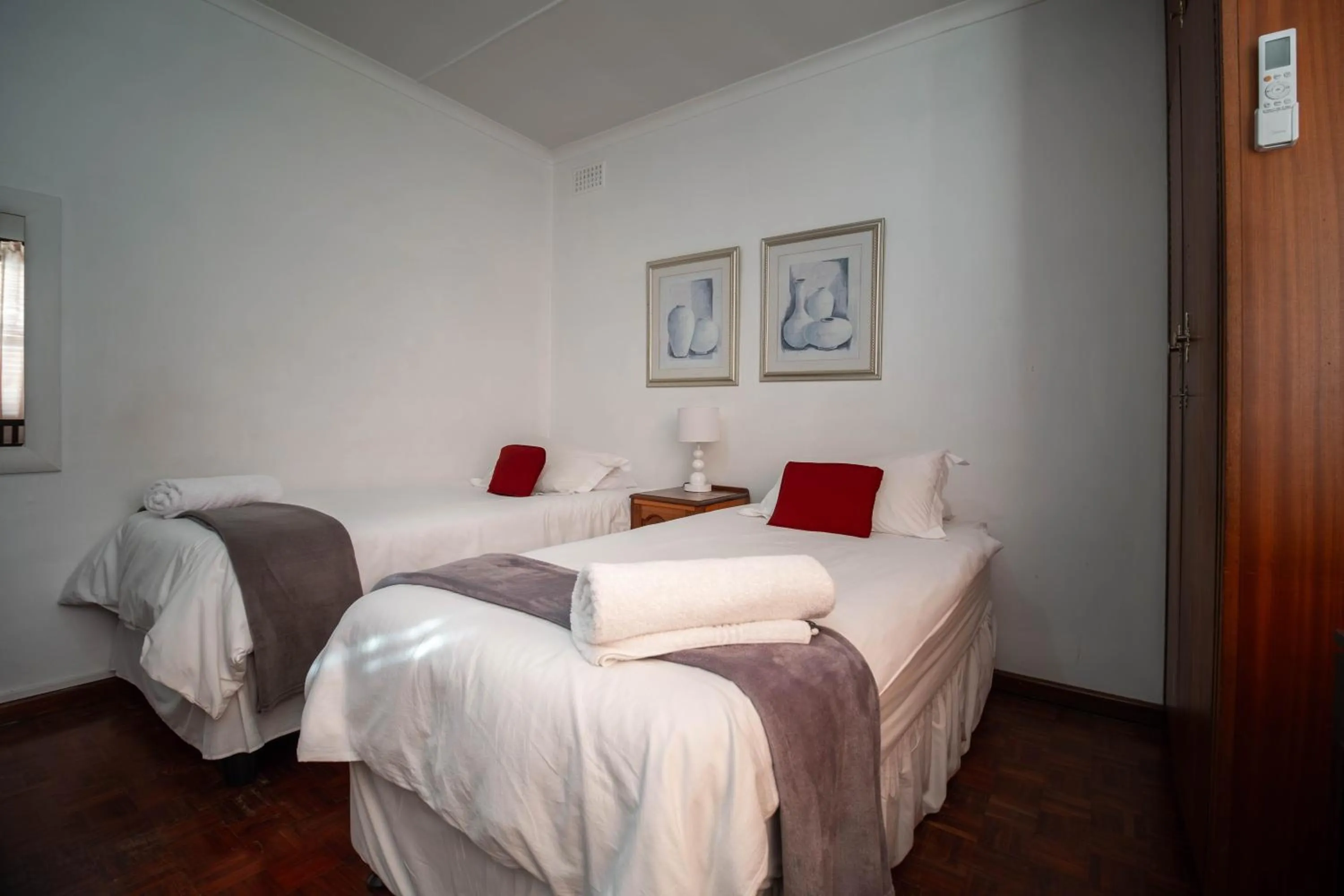 Bed in Broadway Tygervalley House