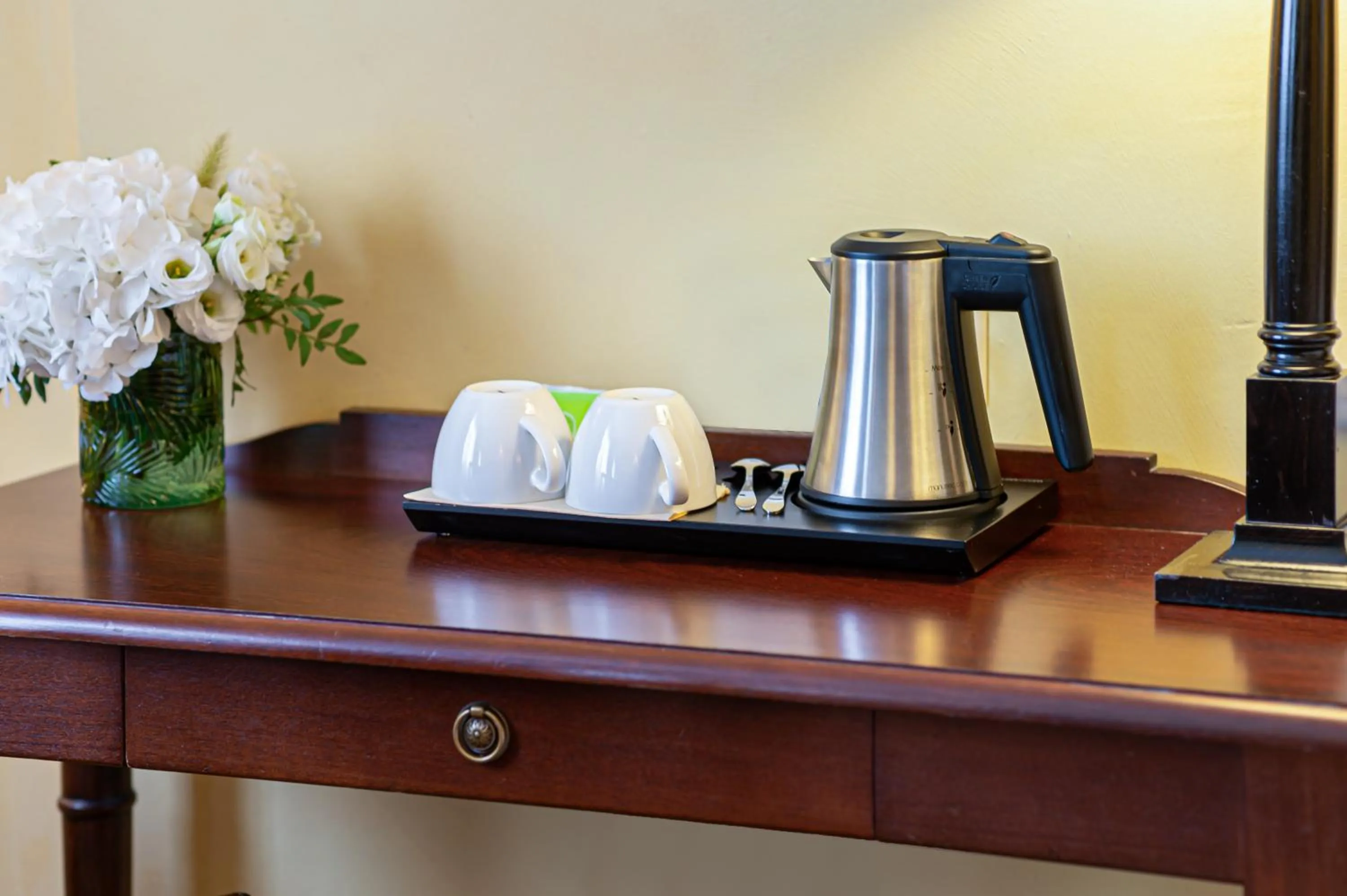 Bedroom in Kipling Manotel