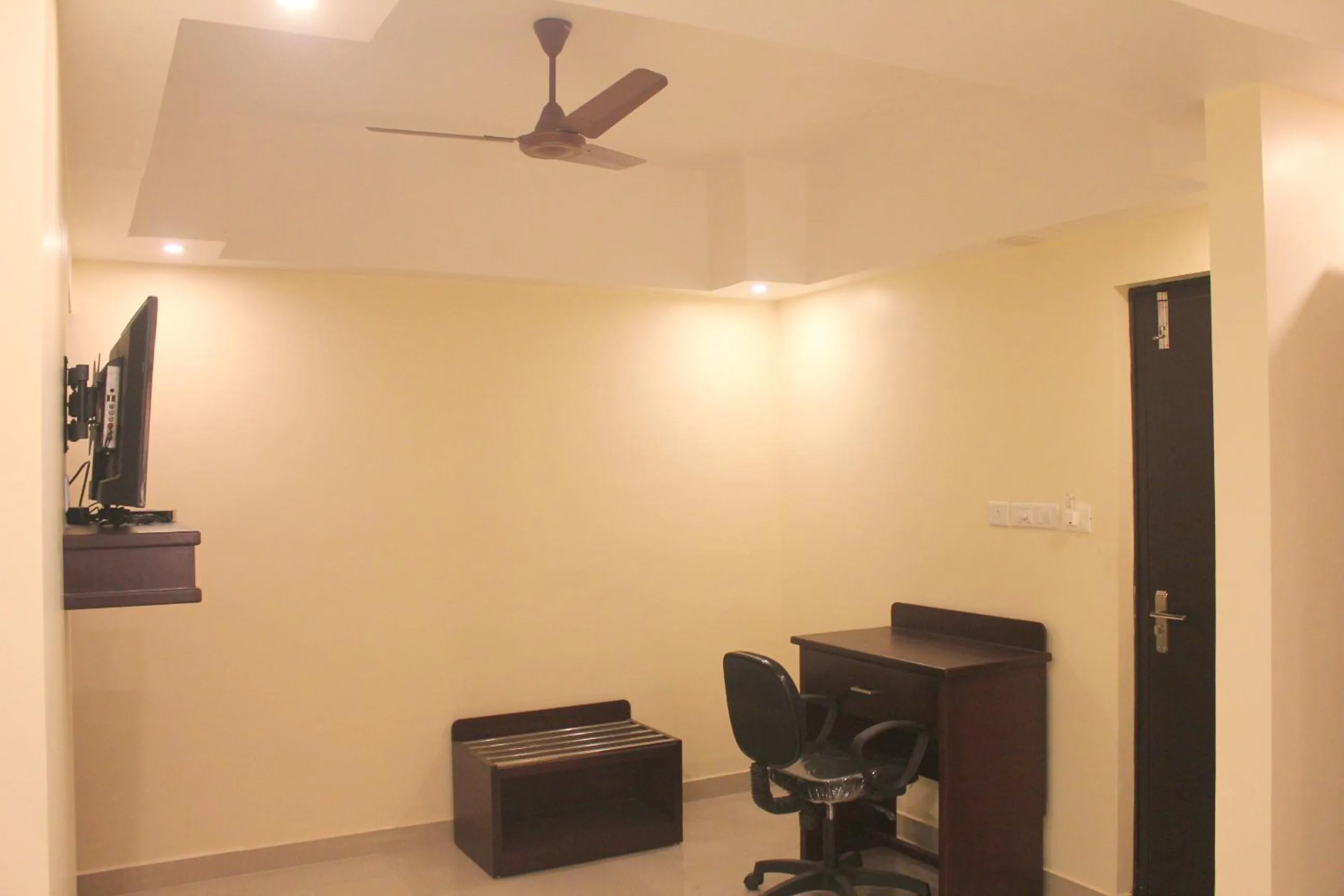 TV and multimedia in Aura Residency