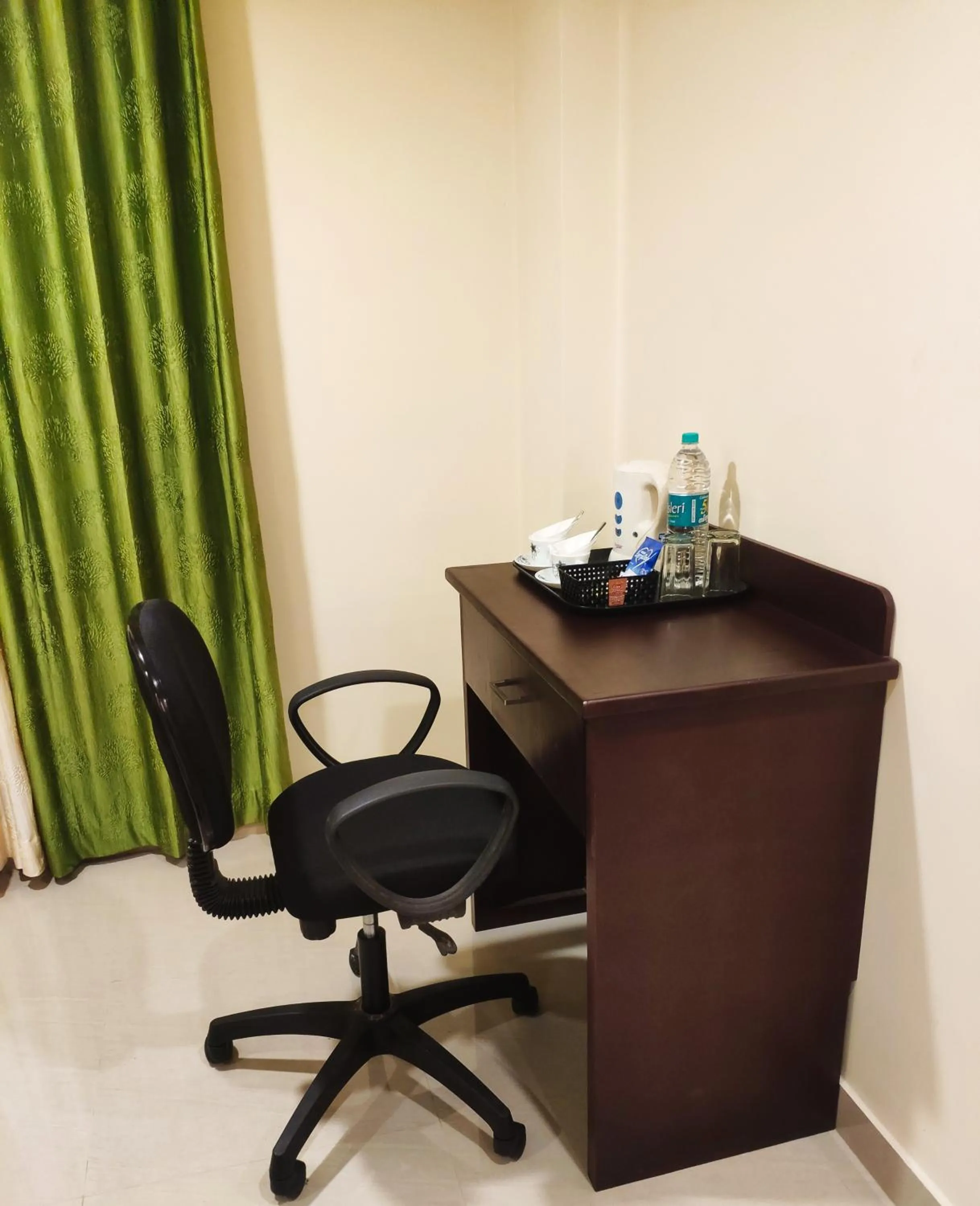 Coffee/tea facilities in Aura Residency