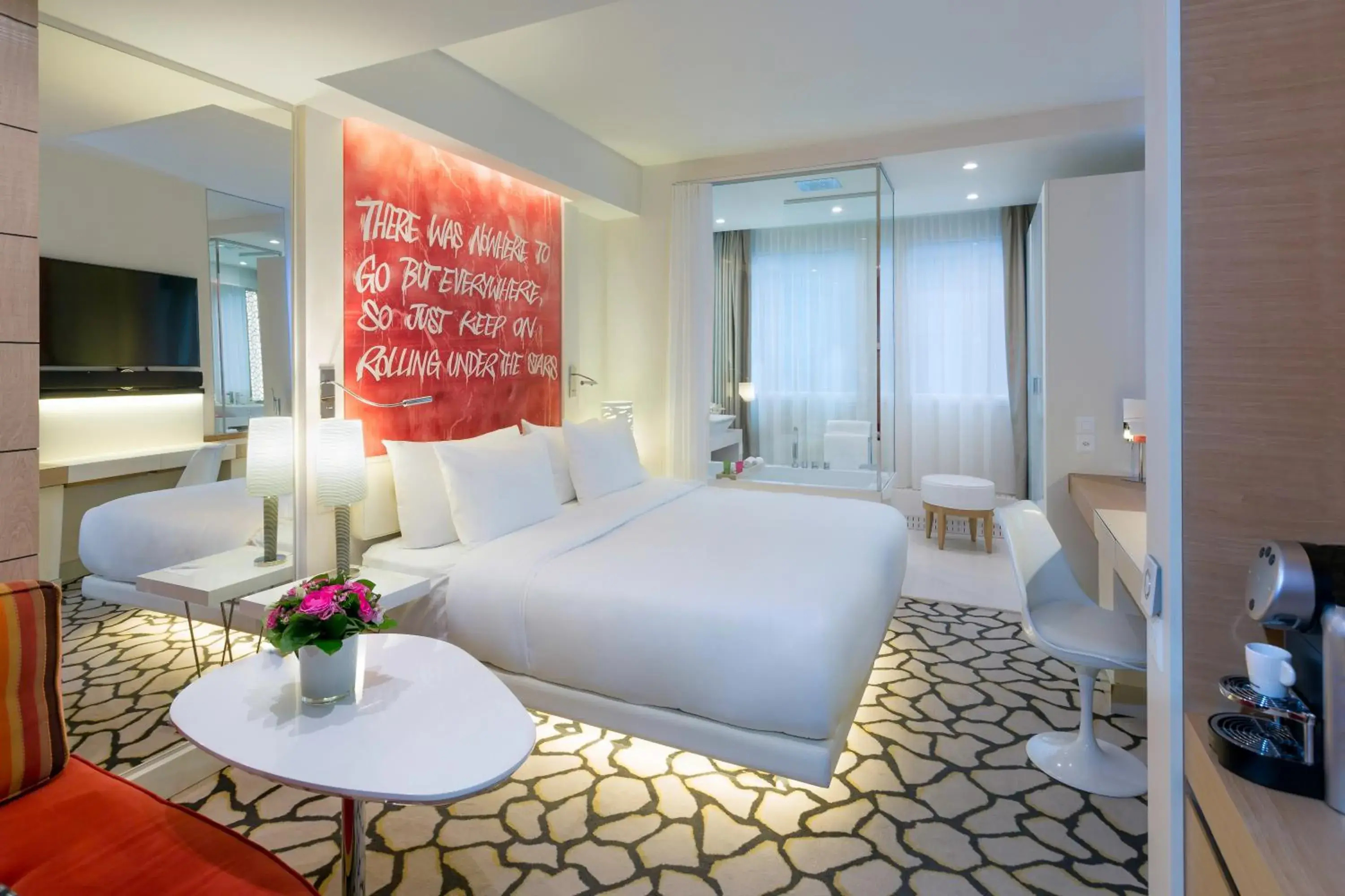 Executive Double Room in N’vY Manotel Executive Double Room in N’vY Manotel