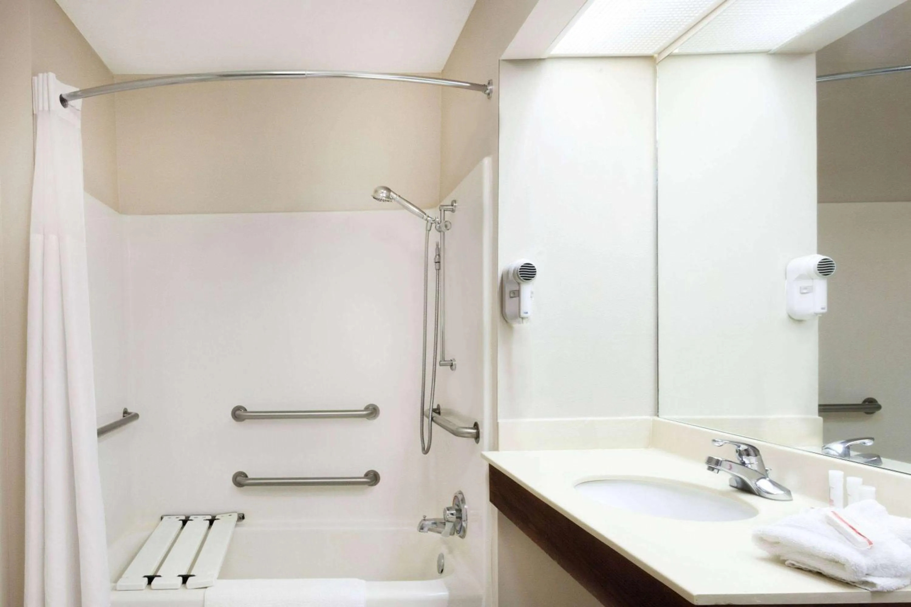 Bathroom in Baymont by Wyndham Tullahoma